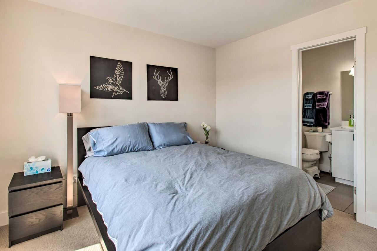 Abode With Rooftop Deck And Views Denver