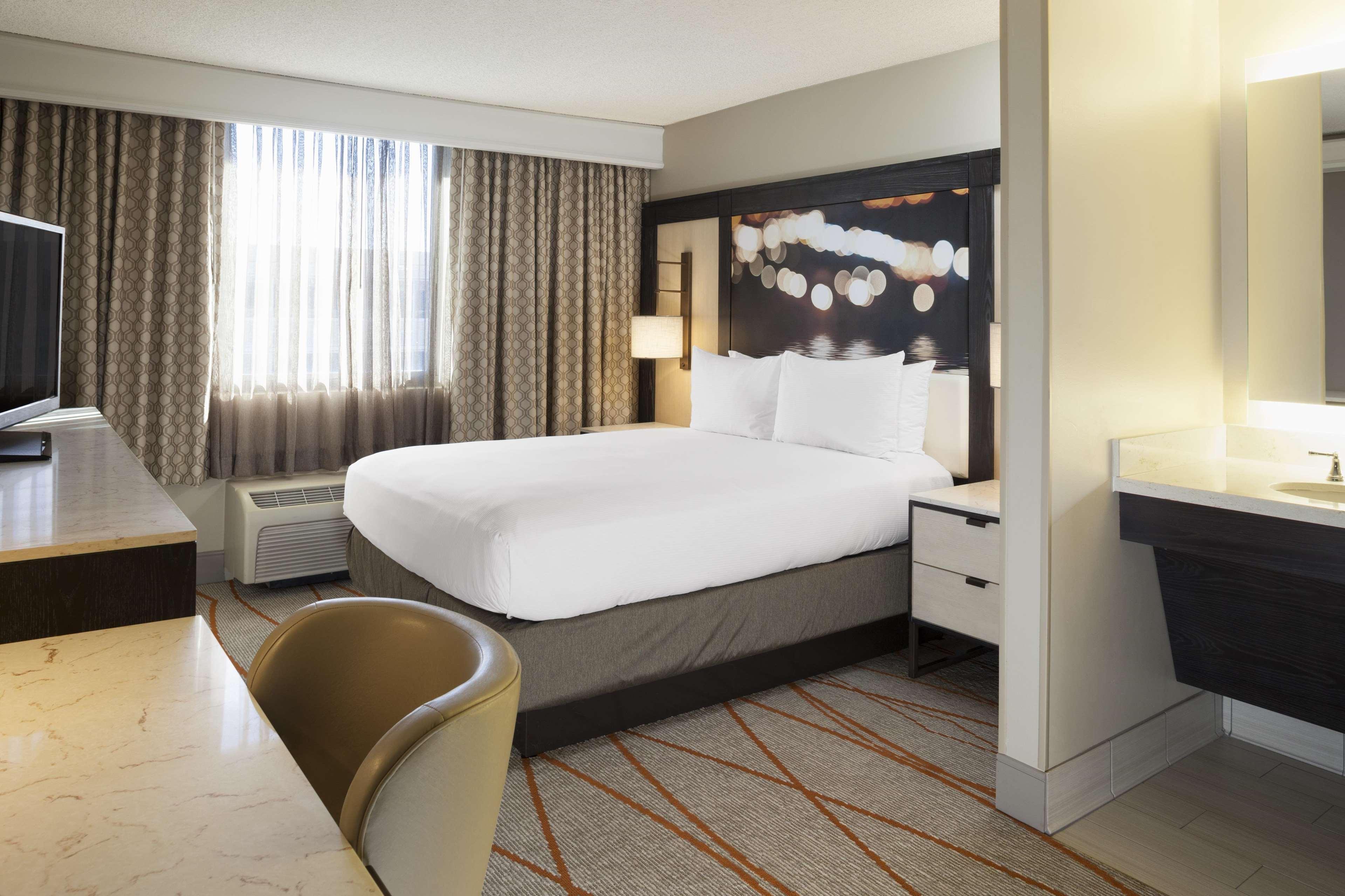 Doubletree By Hilton Park