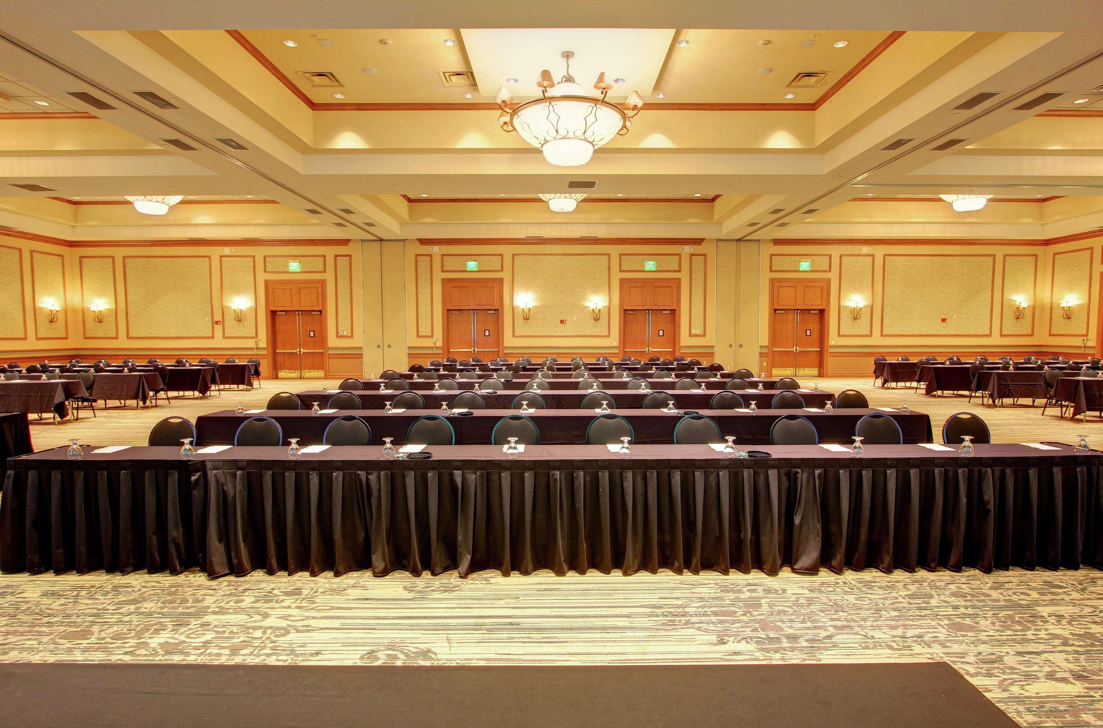 Doubletree By Hilton Park Denver