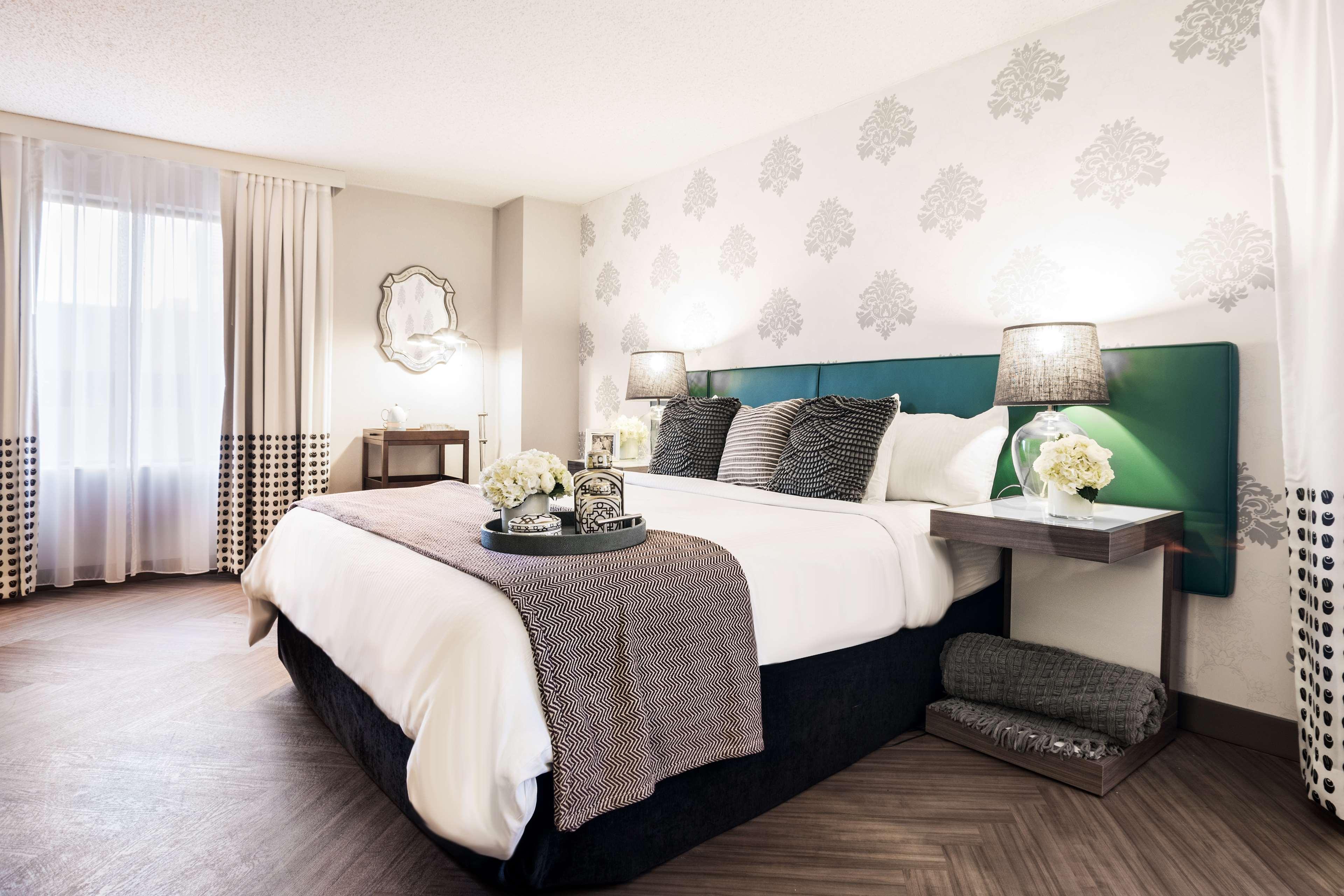 The Curtis - A Doubletree By Hilton Denver