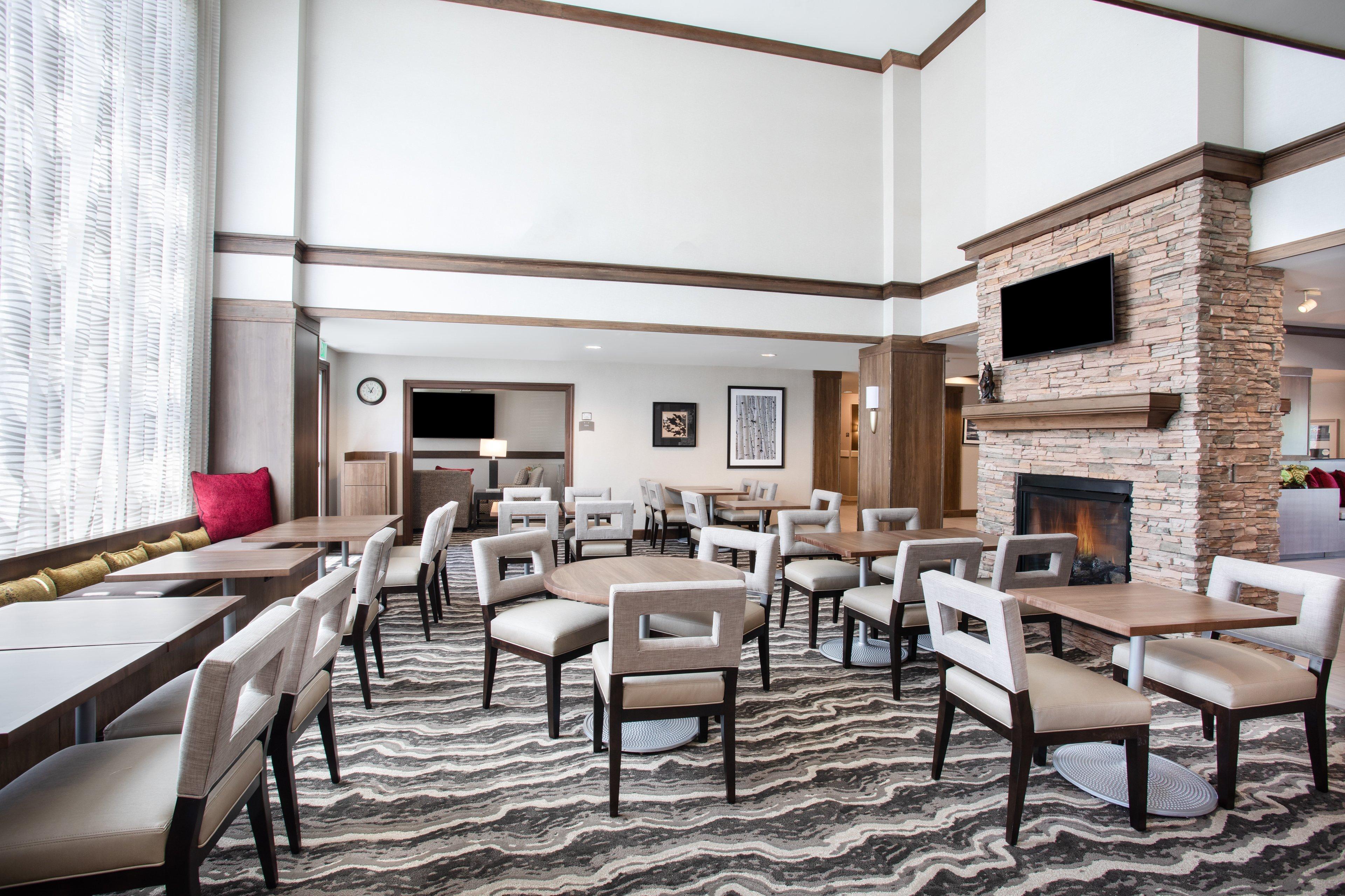 Staybridge International Airport By Ihg Hotel
