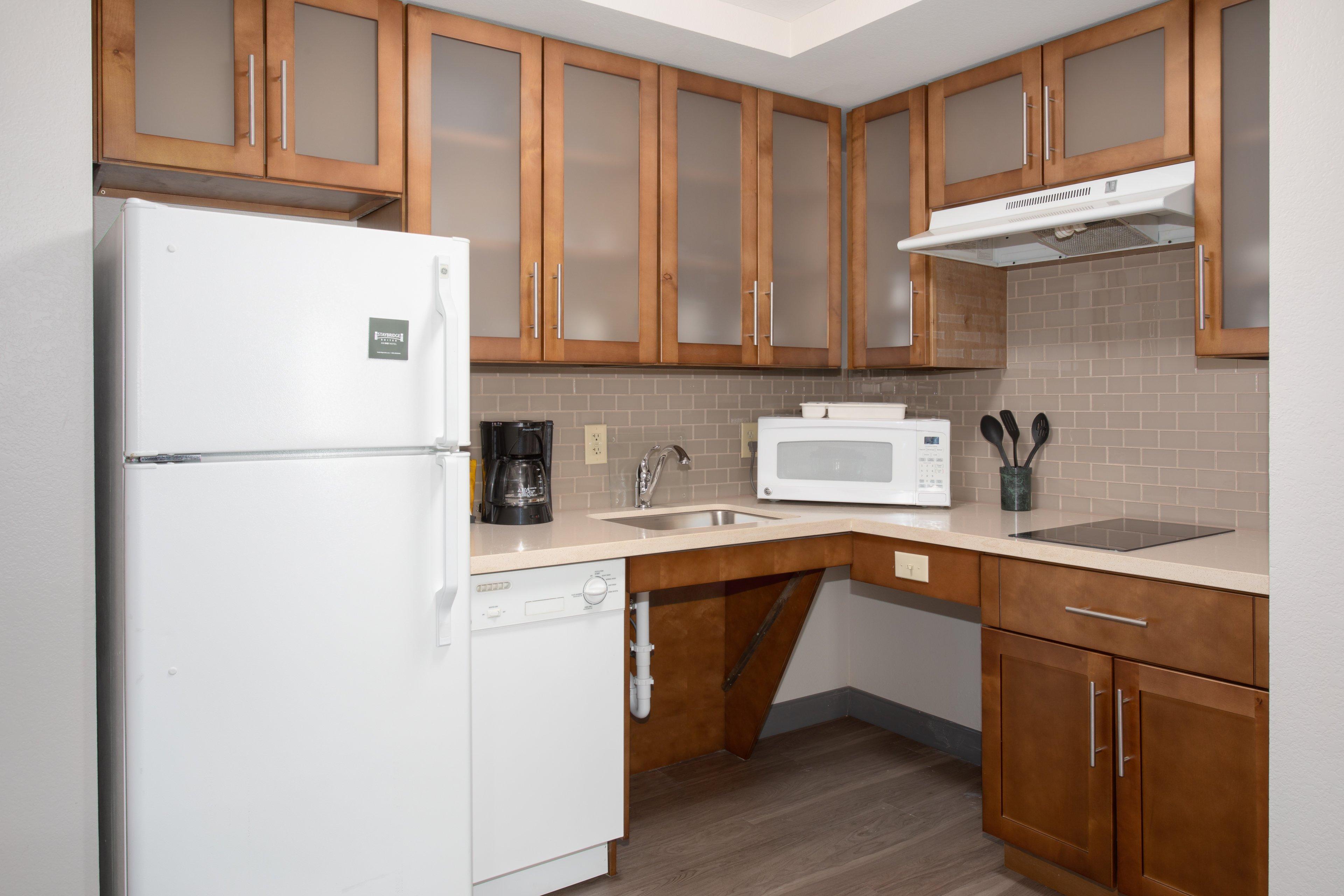 Staybridge International Airport By Ihg Denver
