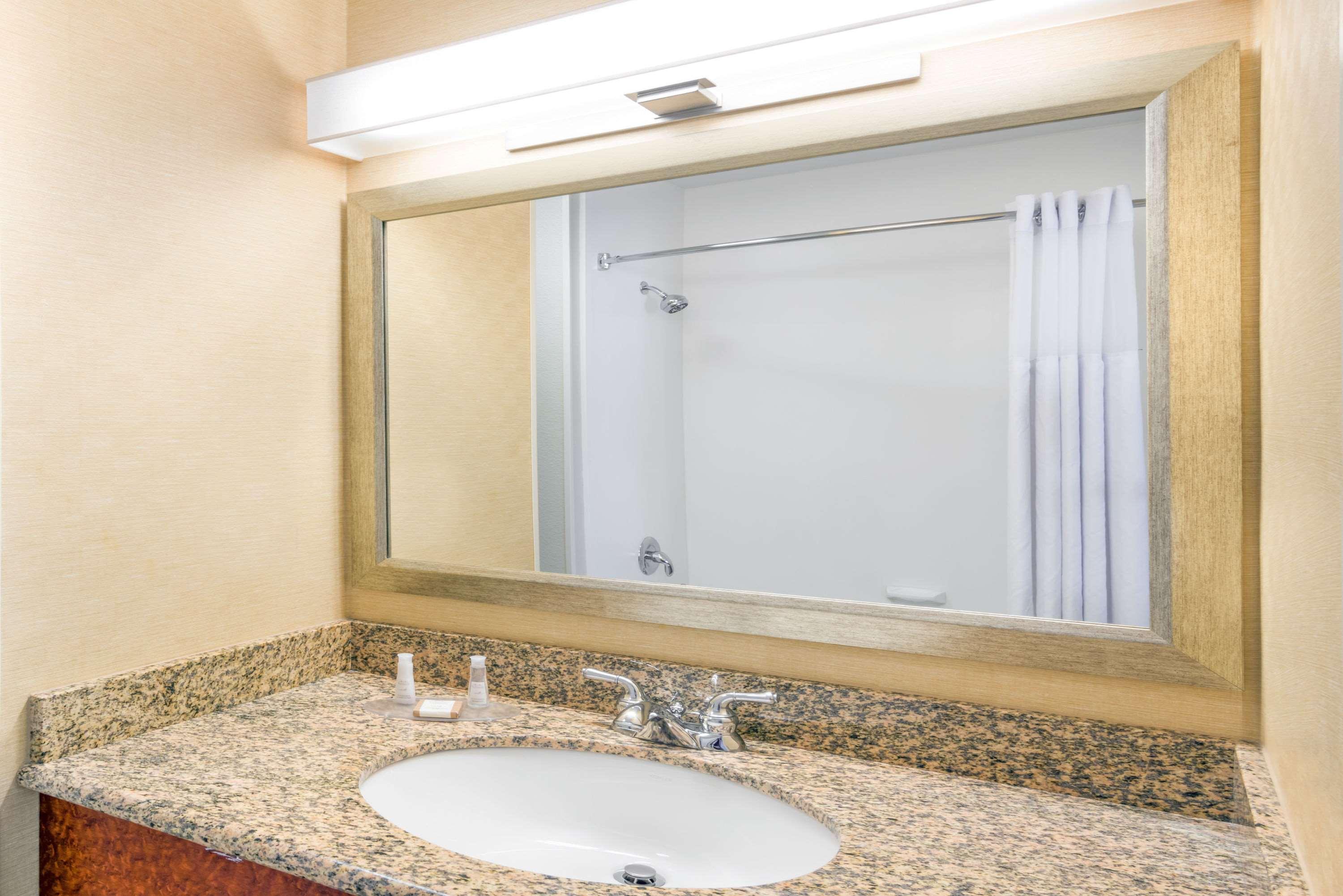 Baymont By Wyndham International Airport Hotel
