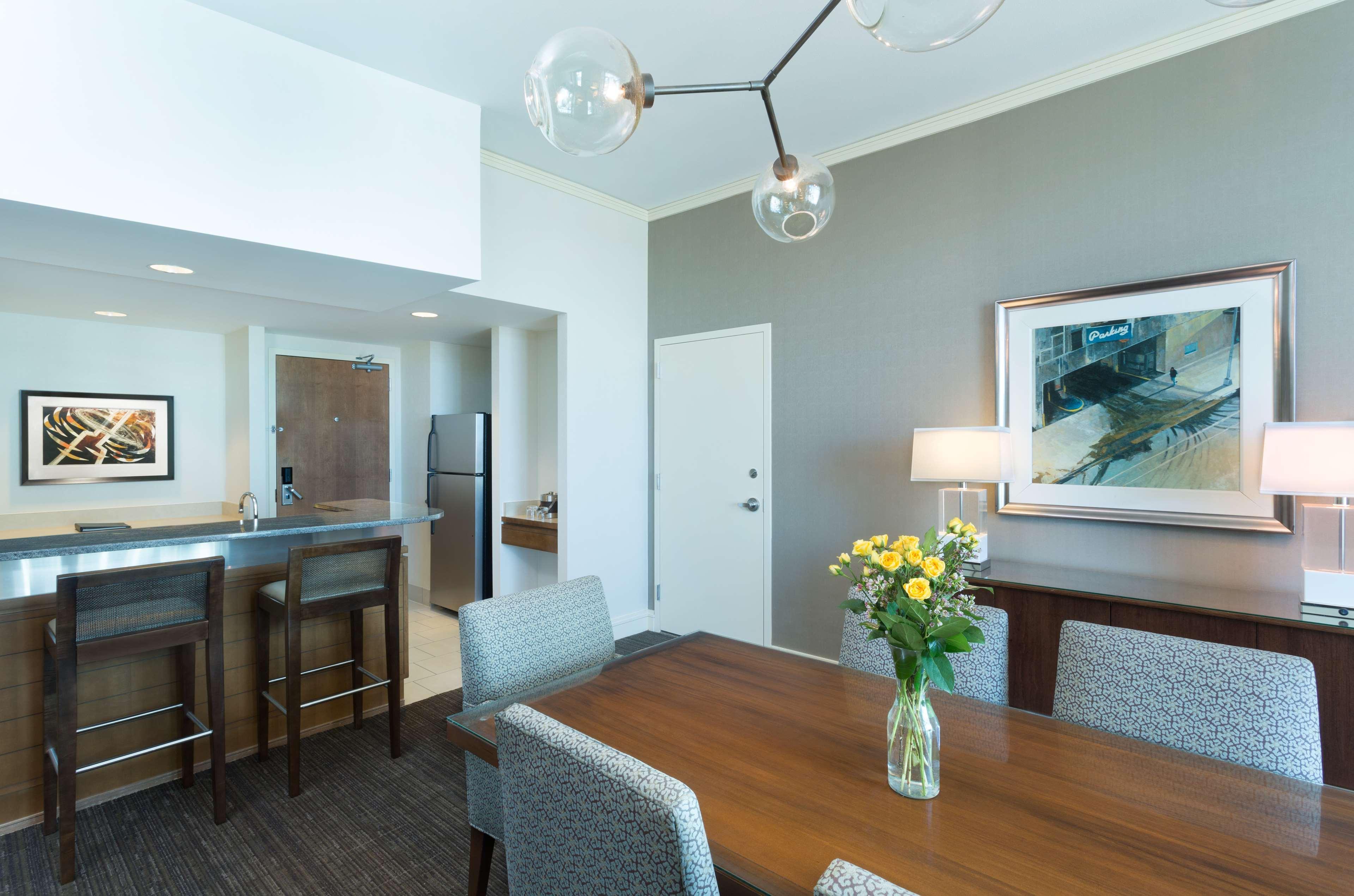 Hotel Hampton & Denver-cherry Creek 3*
