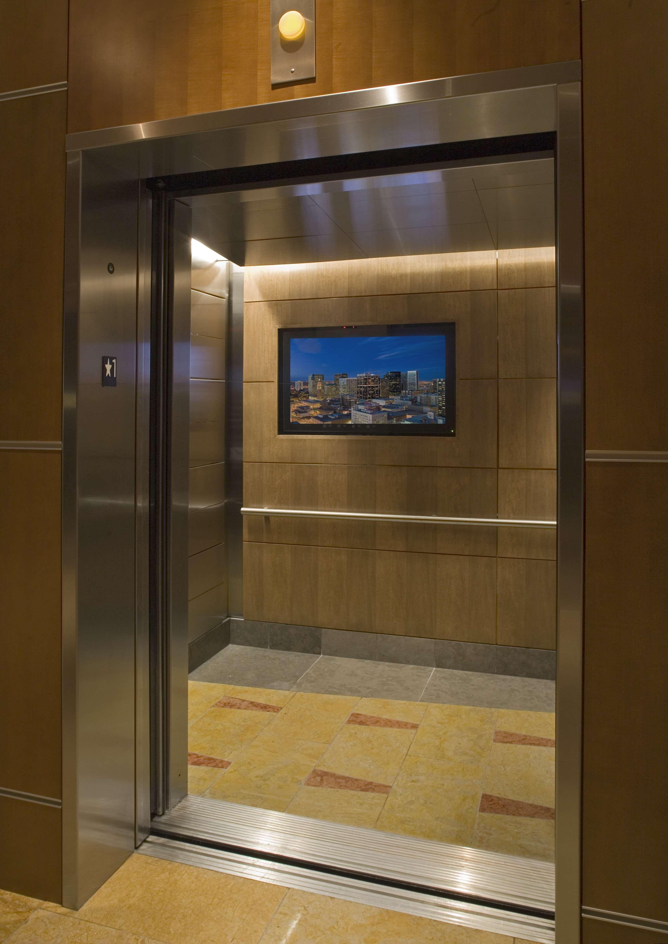 Hampton & Denver-cherry Creek Hotel