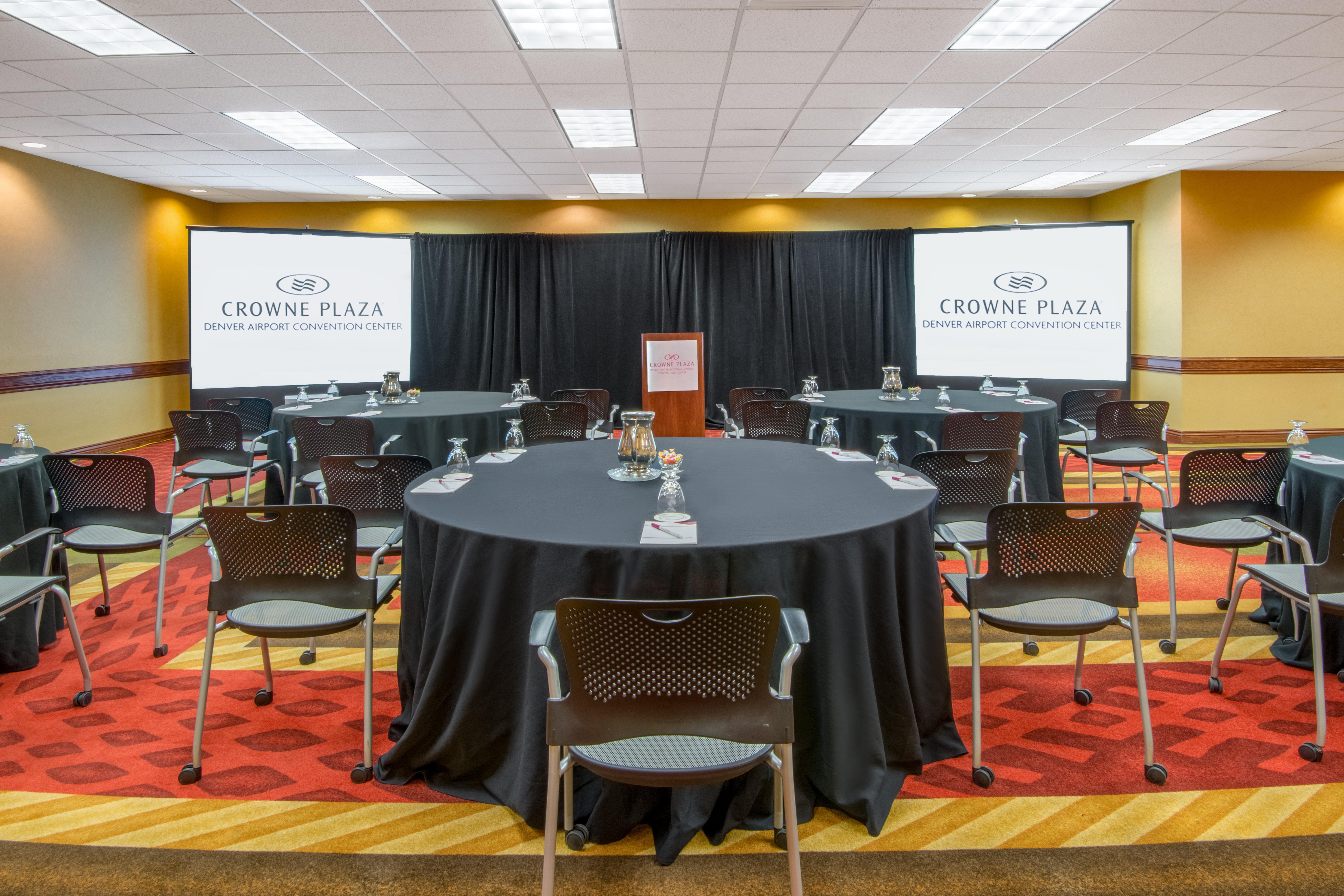 Crowne Plaza International Airport, An Ihg Hotel 3*