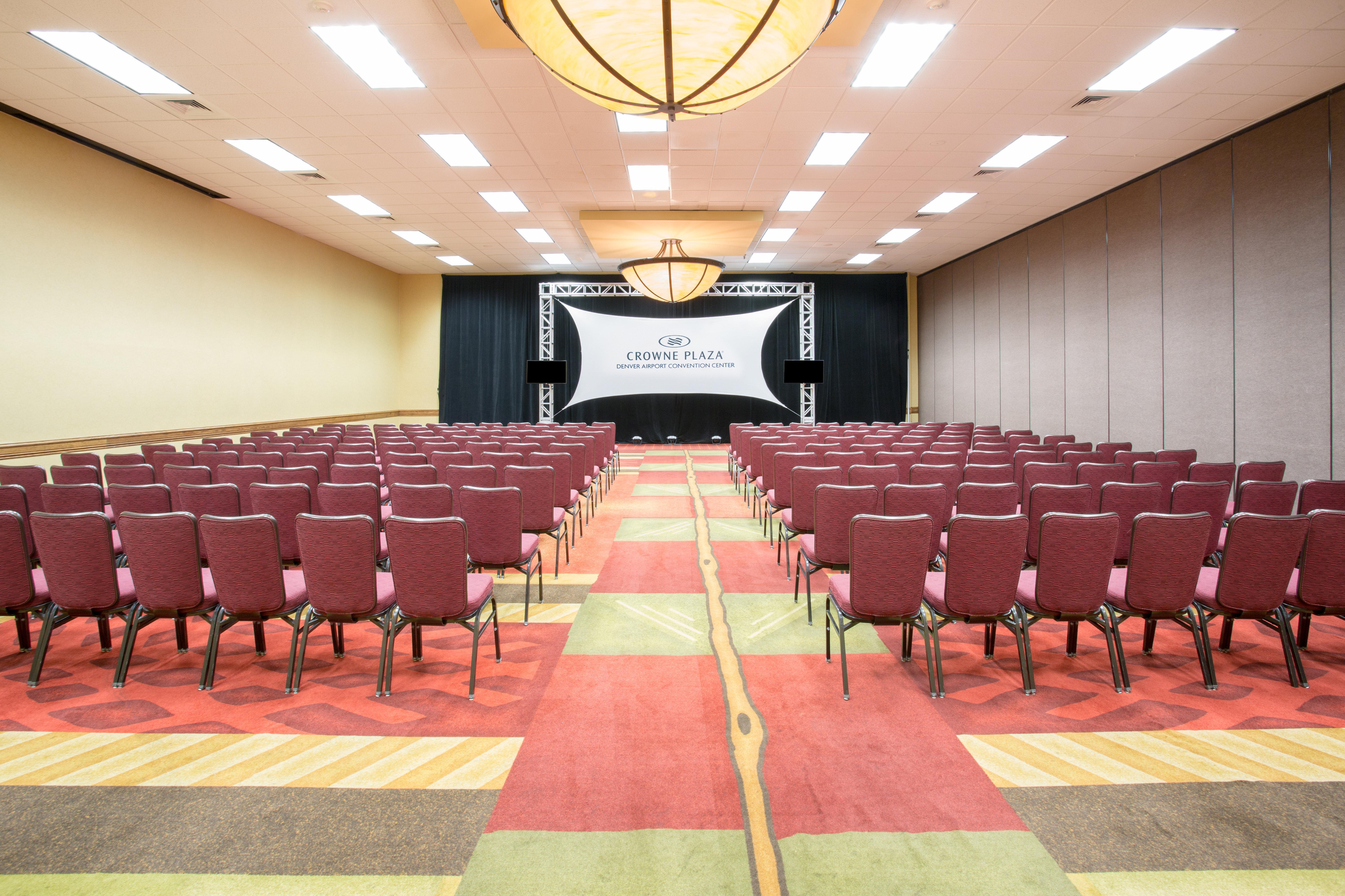 Hotel Crowne Plaza International Airport, An Ihg Denver
