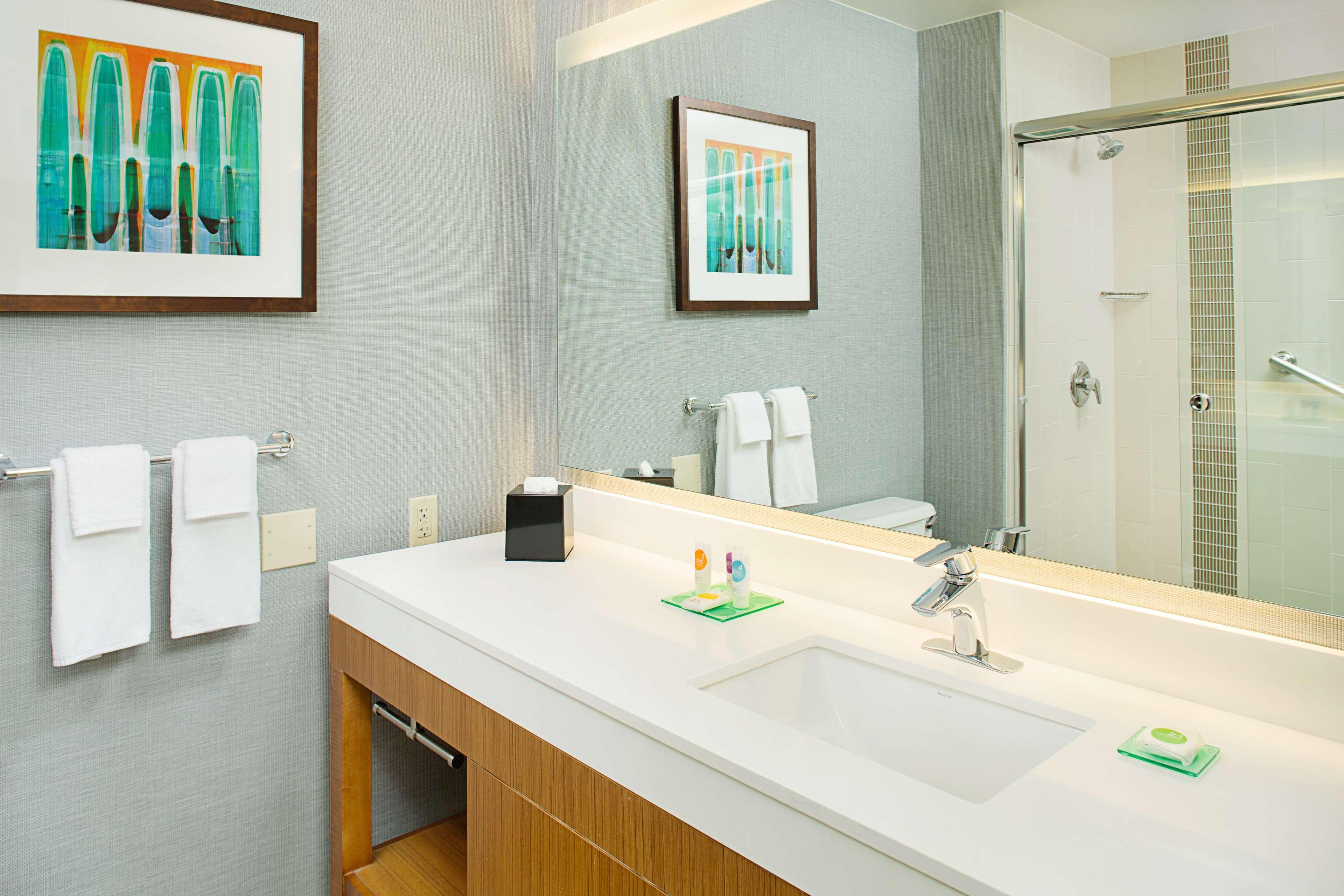 Hyatt Place Cherry Creek Hotel Denver