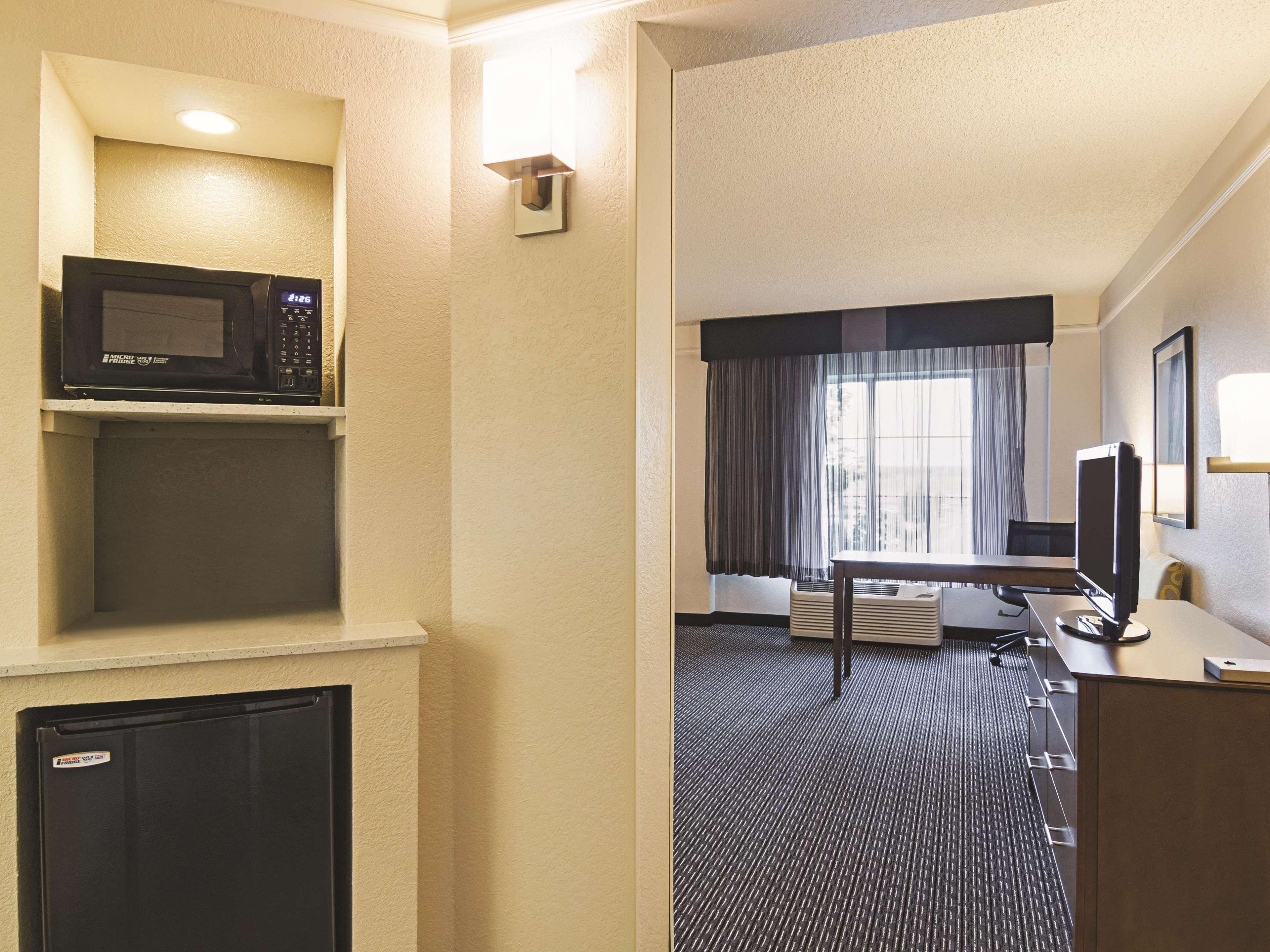 La Quinta By Wyndham Airport Dia Denver