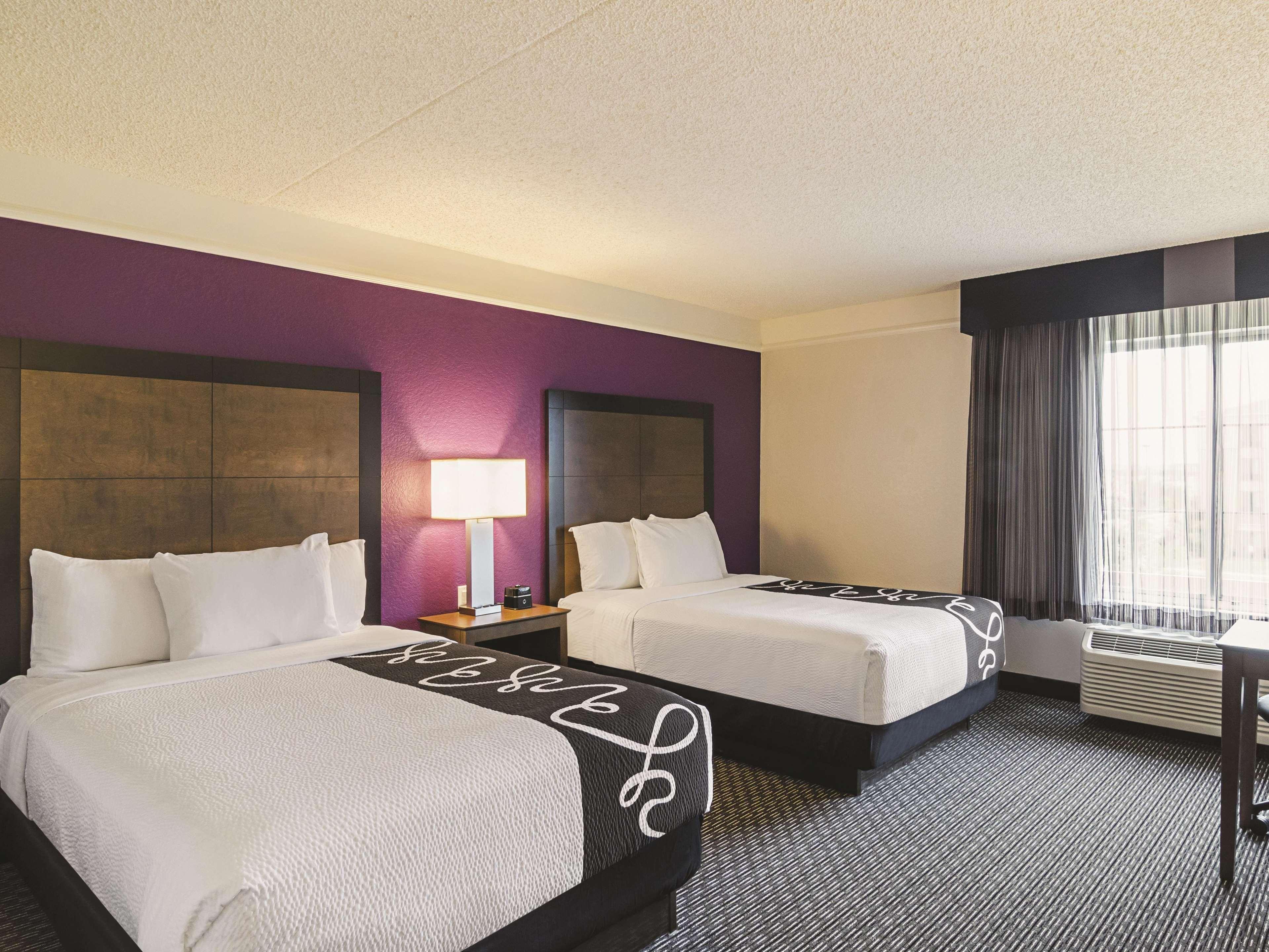 Hotel La Quinta By Wyndham Airport Dia