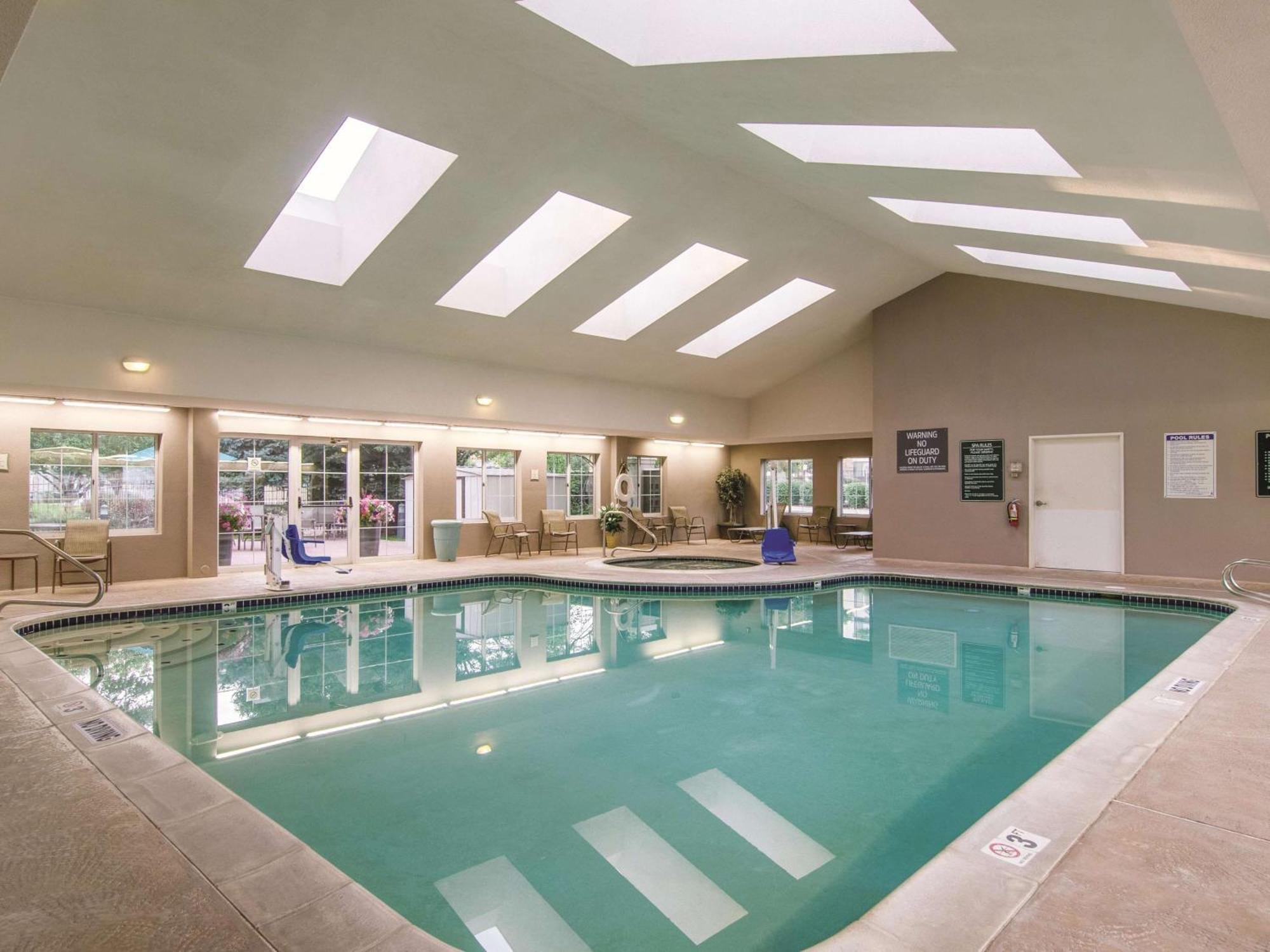 Hotel La Quinta By Wyndham Airport Dia Denver