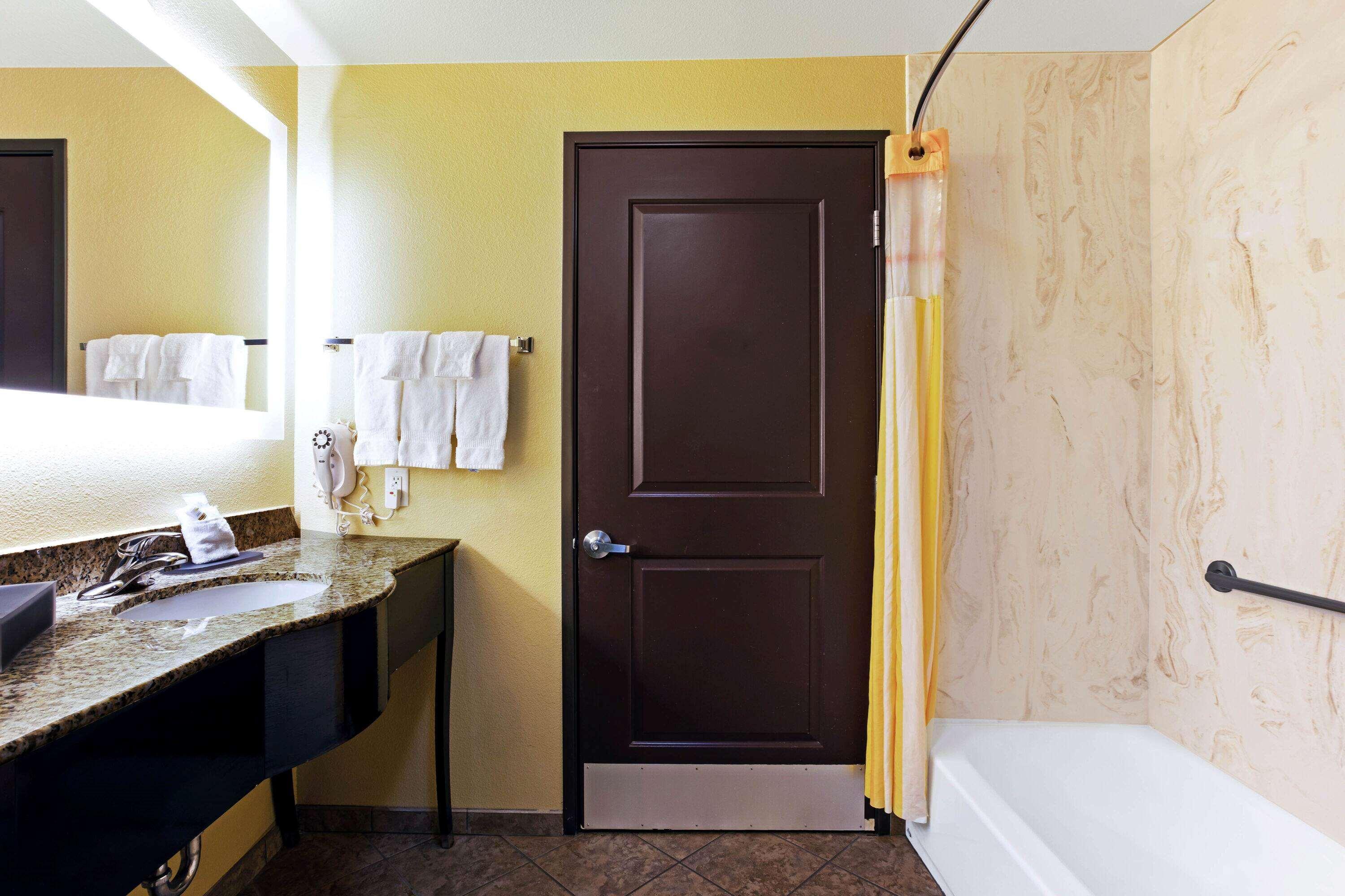 Hotel La Quinta By Wyndham Gateway Park