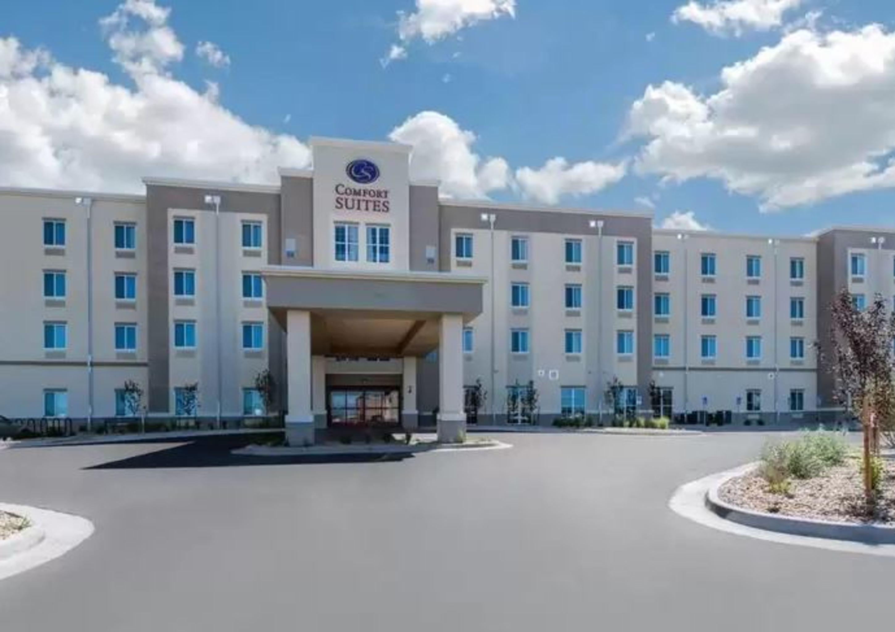 Comfort International Airport Hotel