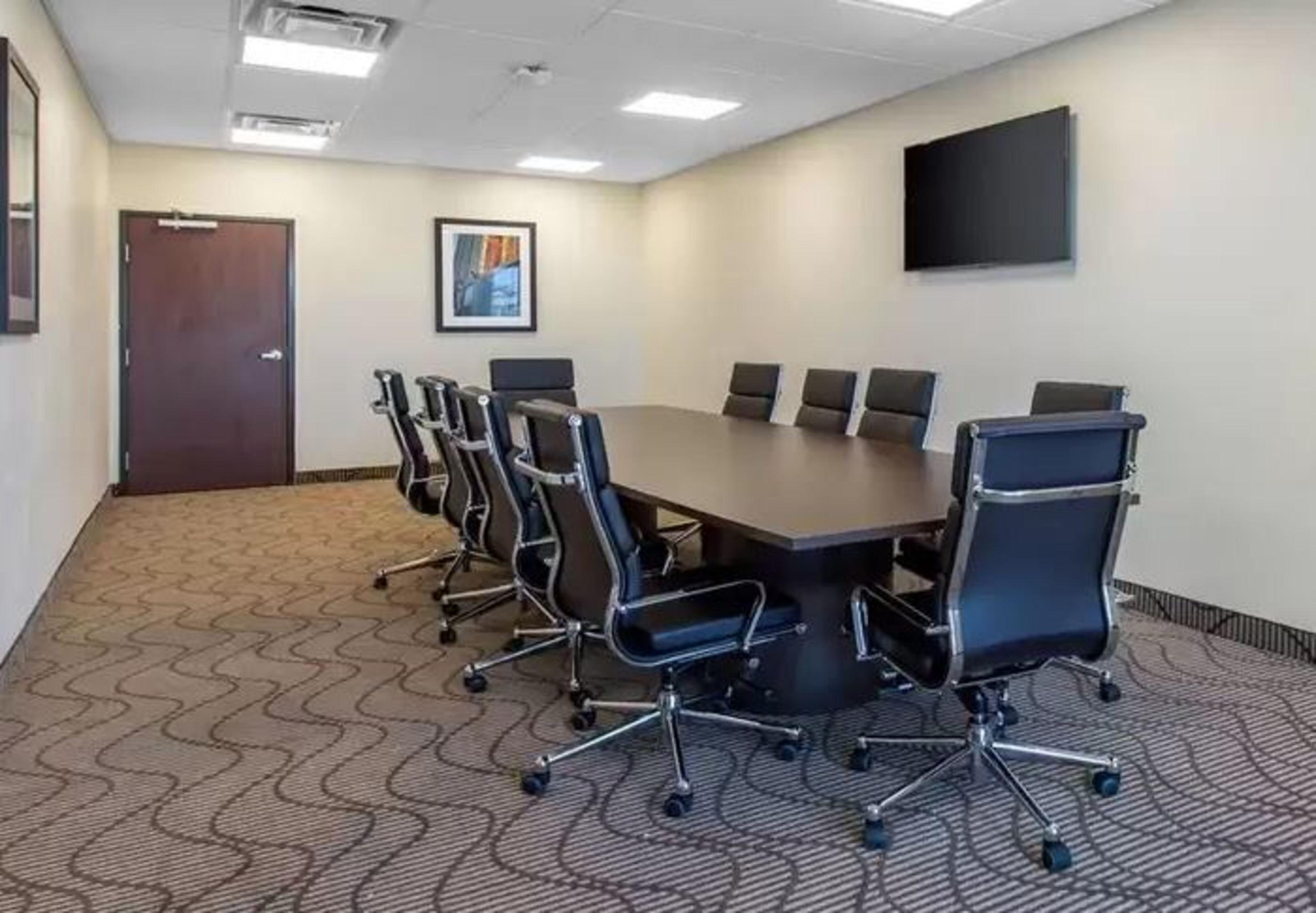 Hotel Comfort International Airport
