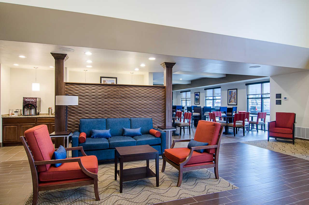 Comfort Near Downtown Hotel 3*