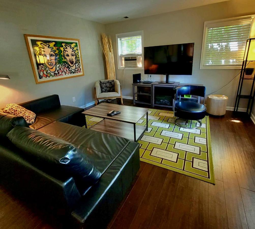 Spacious Cherry Creek Villa