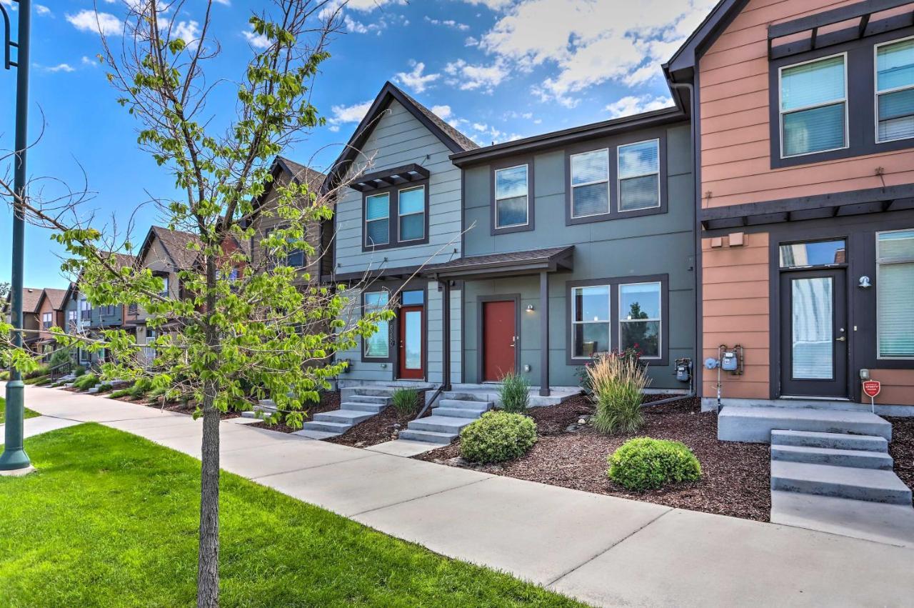 Holiday home Spacious Townhome Less Than Half Mi To Park! *
