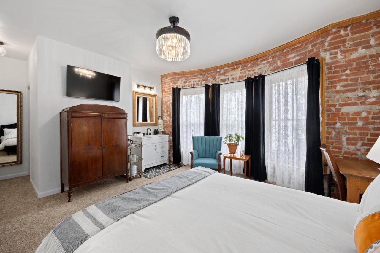 Hotel Flora House Denver