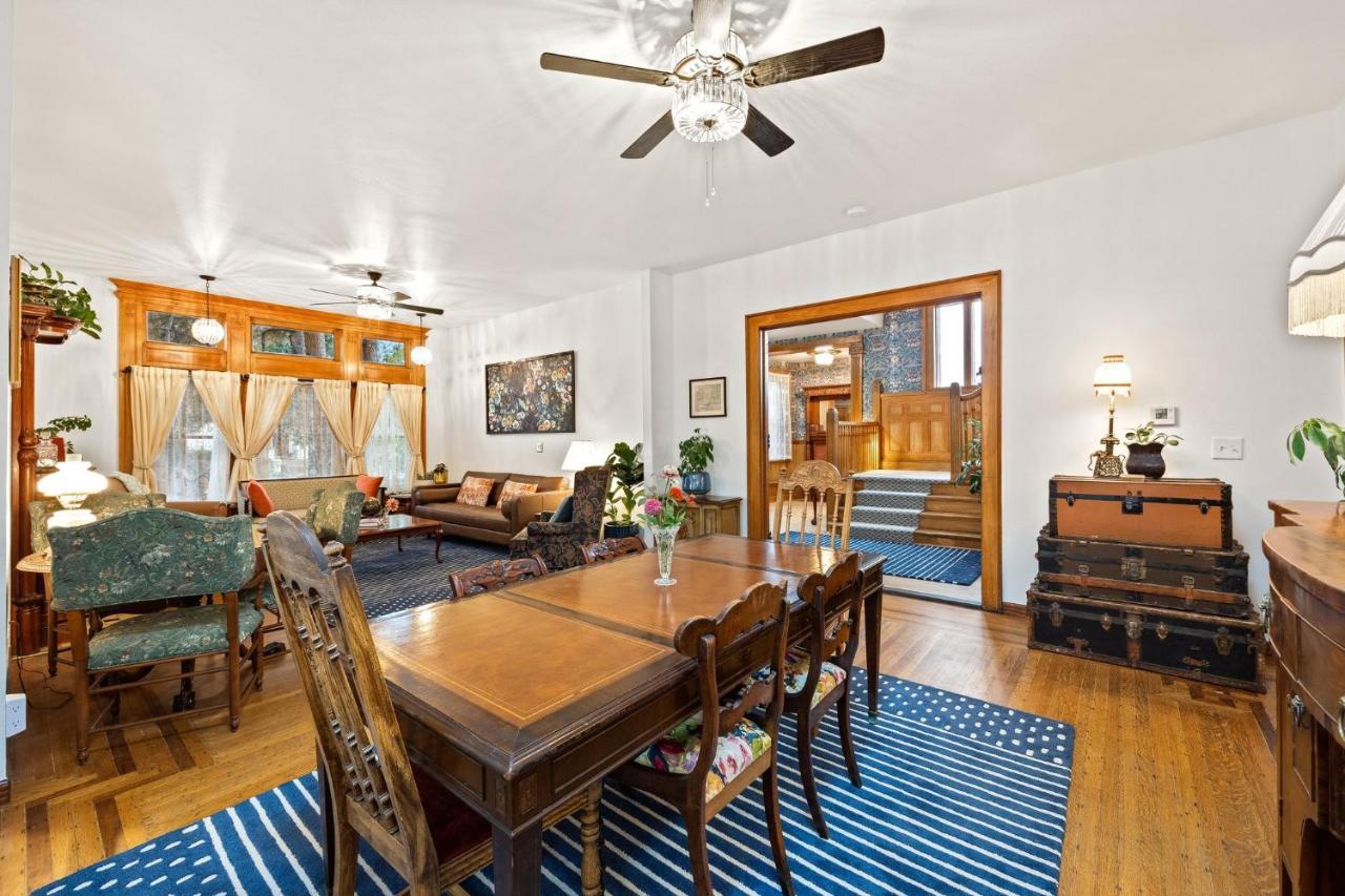 Flora House 5*