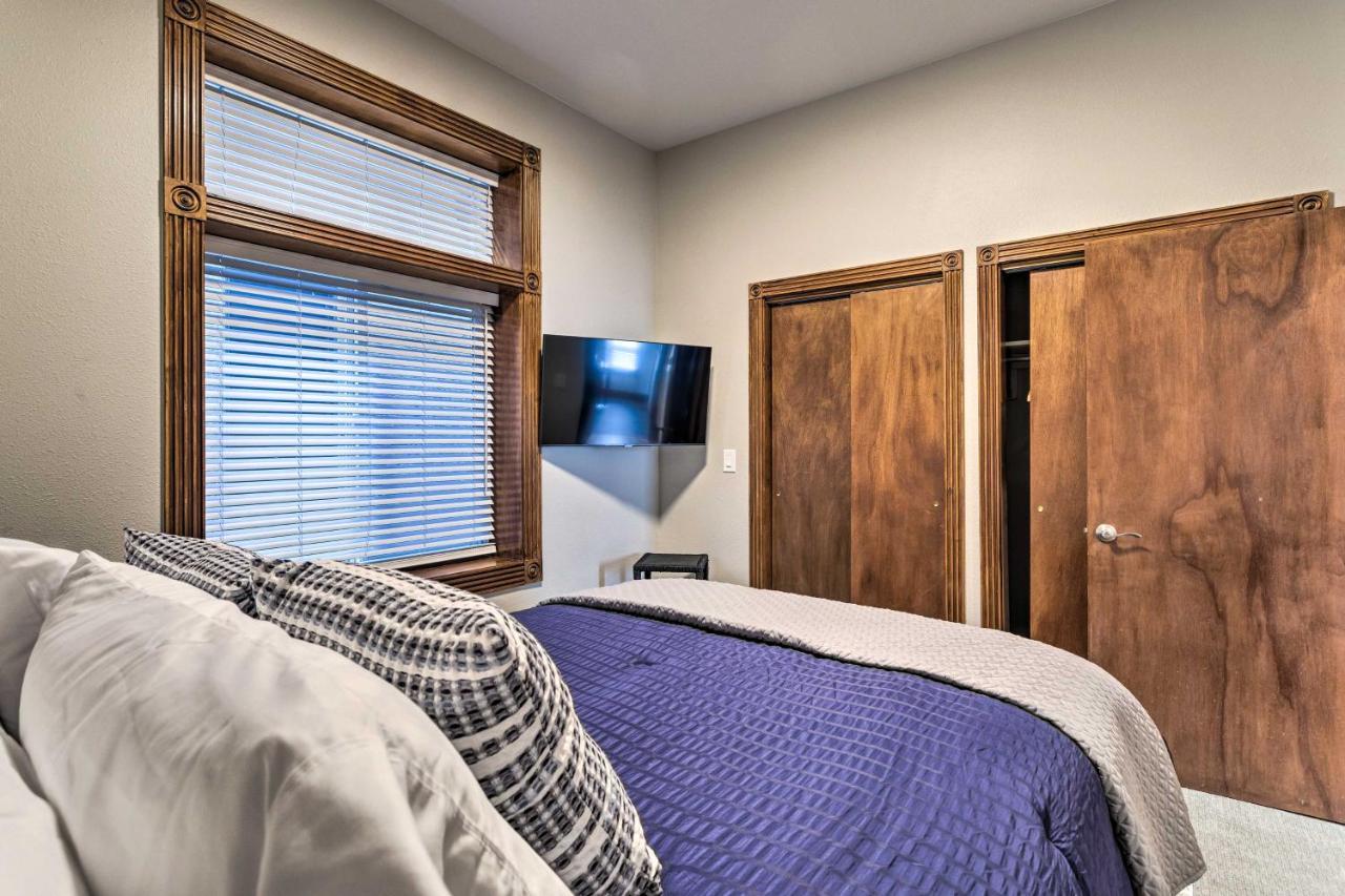 Updated Townhome Less Than 1 Mi To St Josephs *