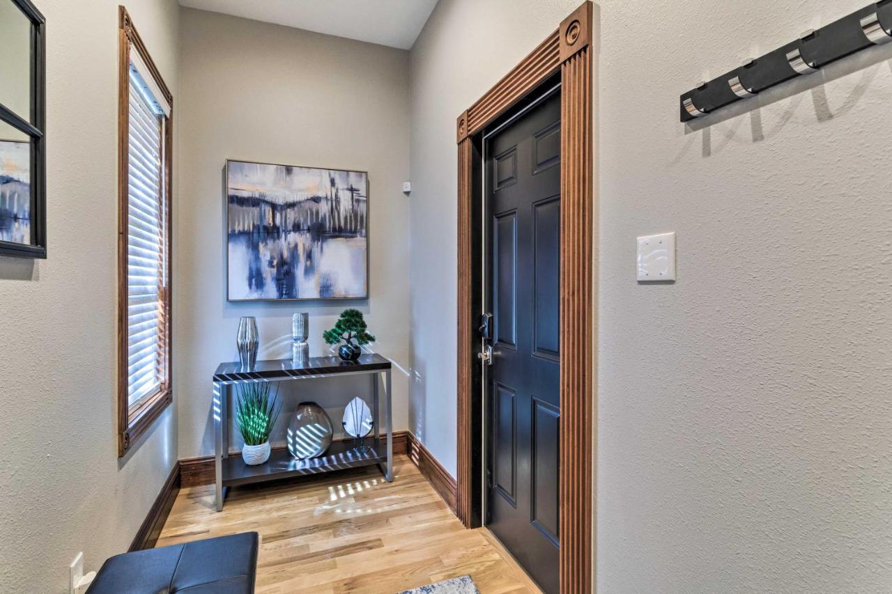 Updated Townhome Less Than 1 Mi To St Josephs *