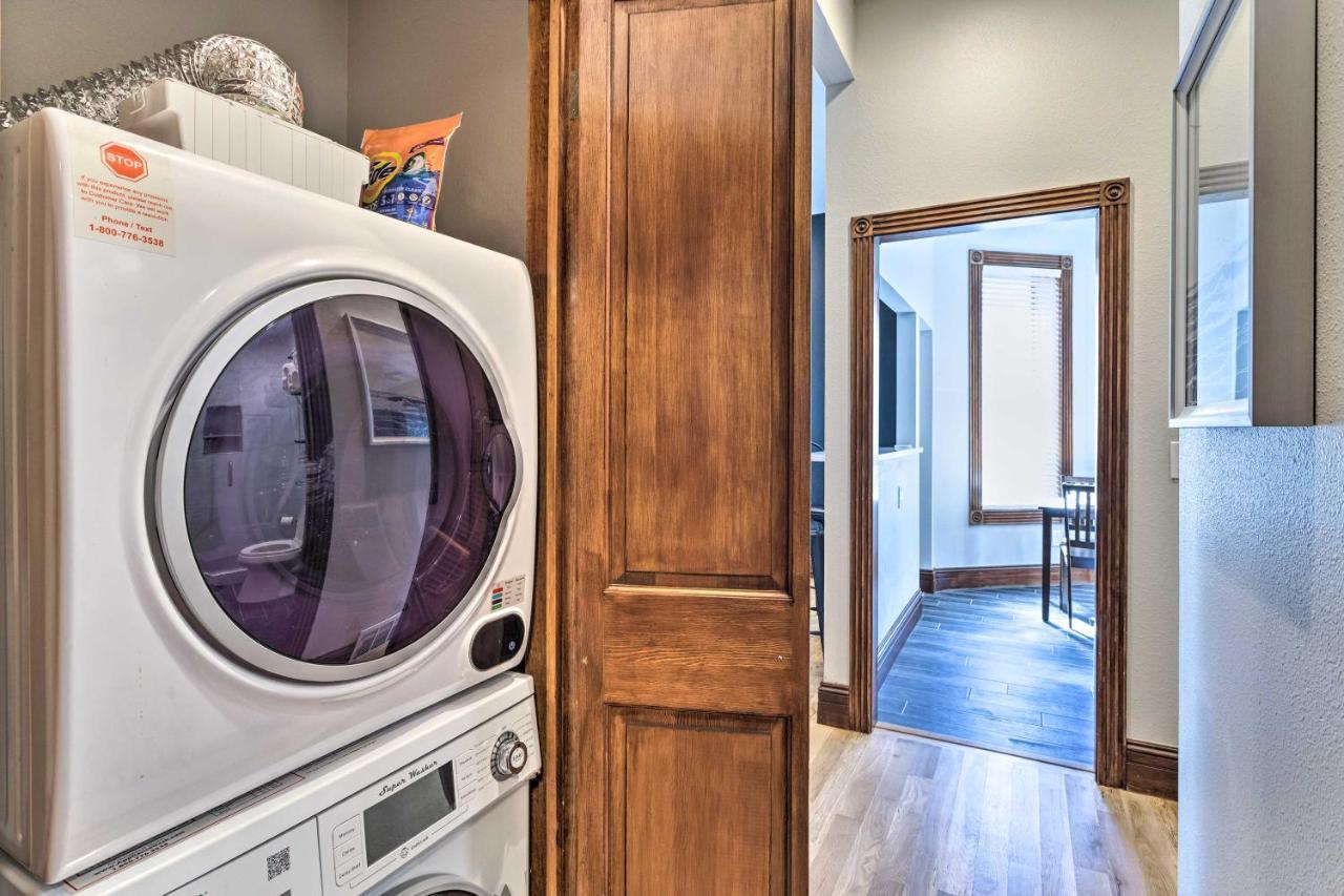 Updated Townhome Less Than 1 Mi To St Josephs Holiday home *