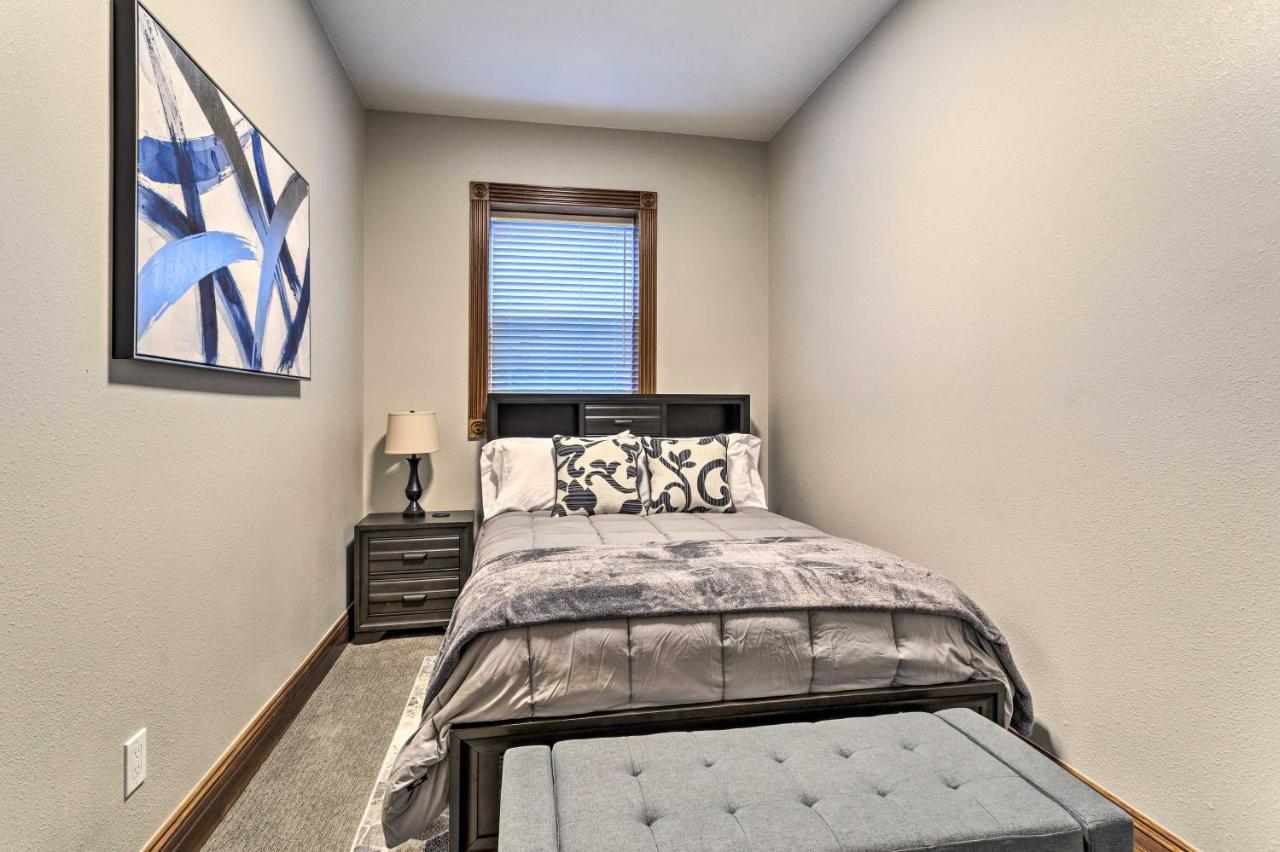 Updated Townhome Less Than 1 Mi To St Josephs Denver