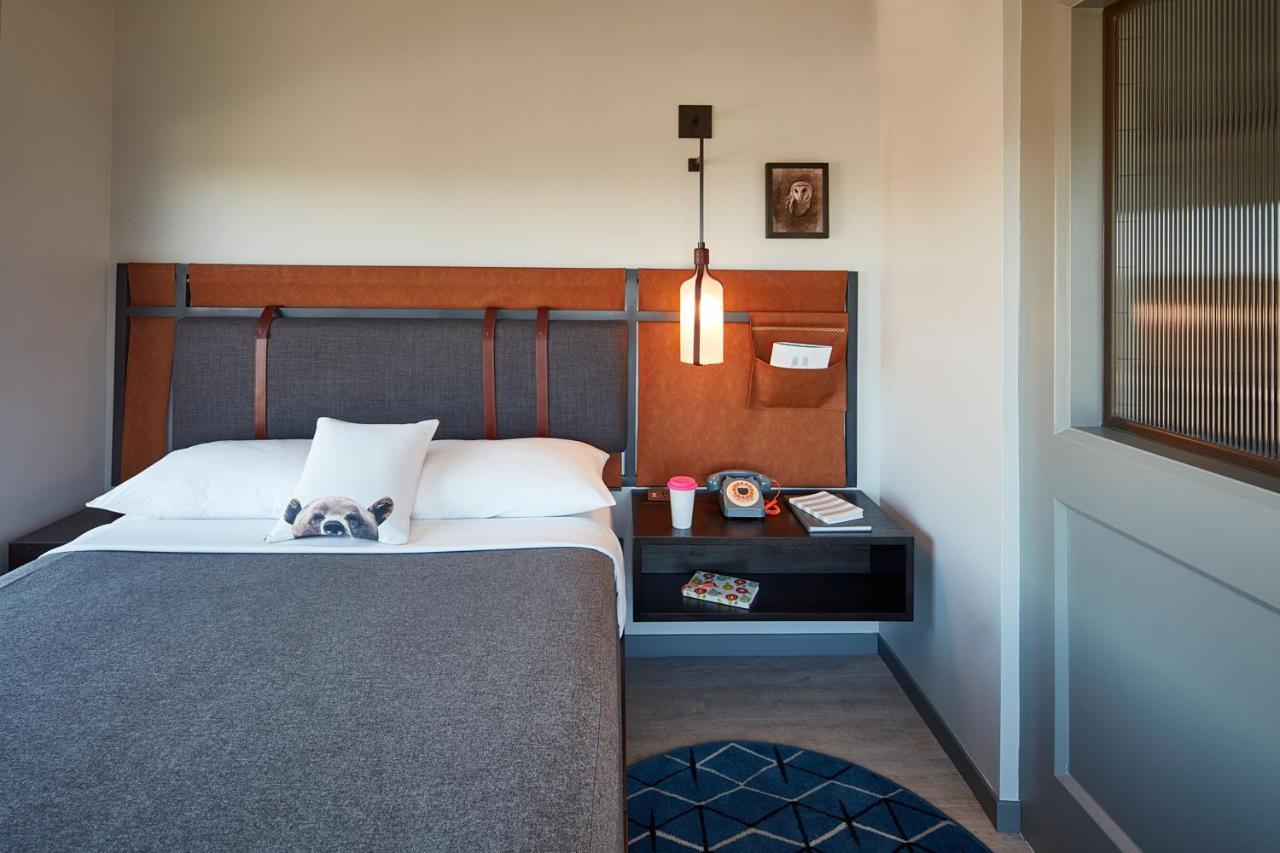 Moxy Cherry Creek 3*