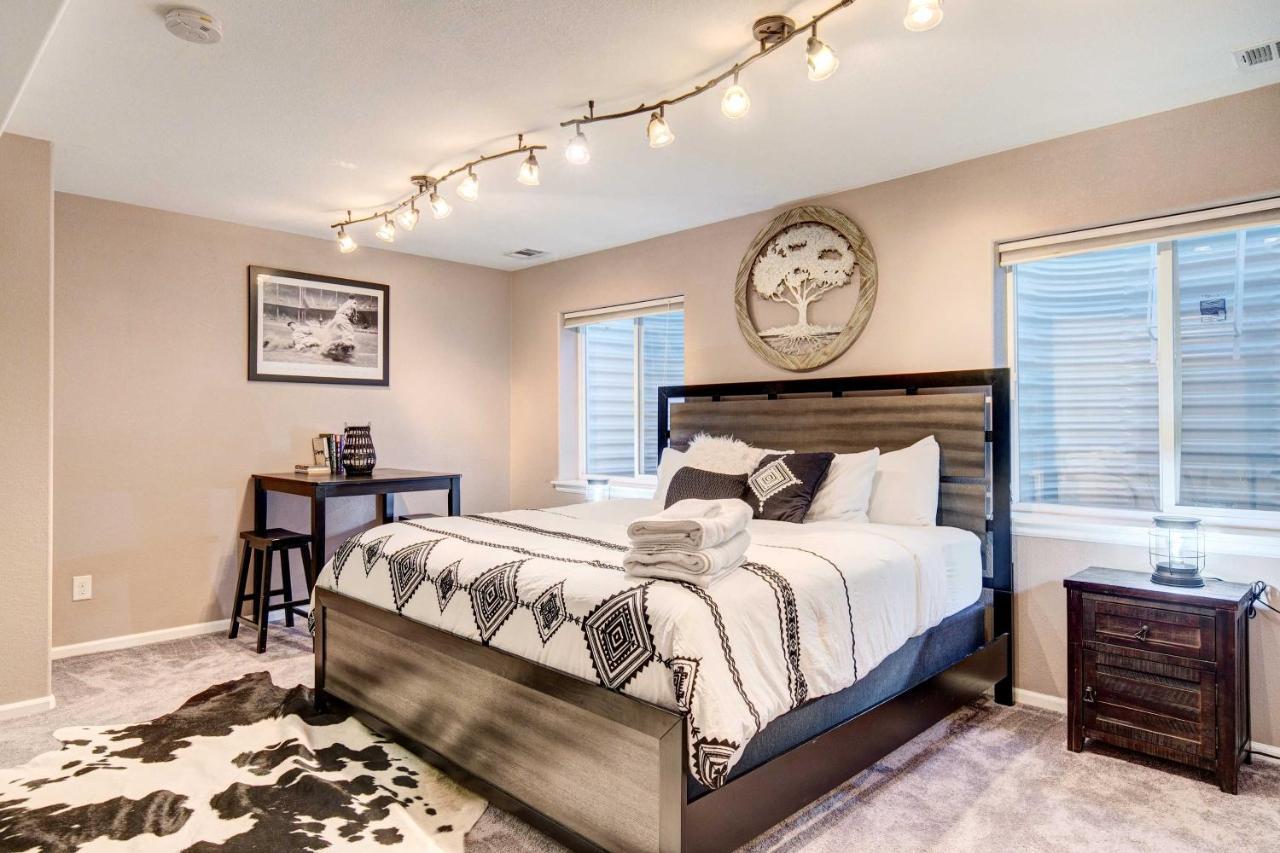Holiday home Townhome In Highlands With Spacious Yard! *