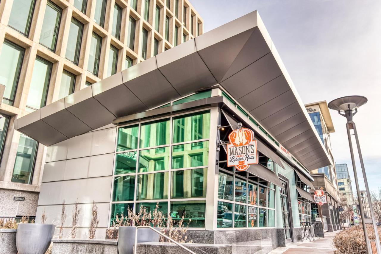 Cherry Creek W Lounge Wd Nr 2nd Av Shops Den-57