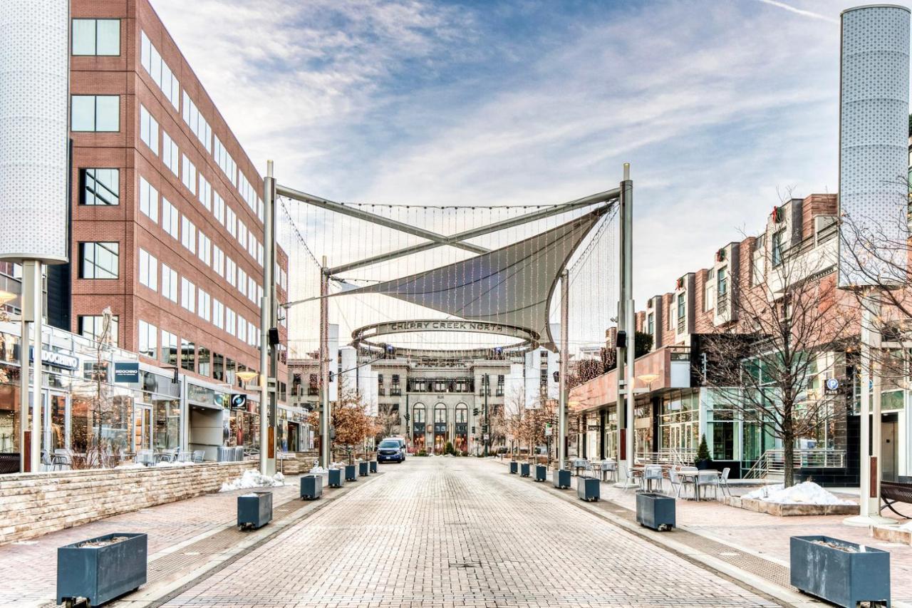 Cherry Creek W Lounge Wd Nr 2nd Av Shops Den-57 * Denver