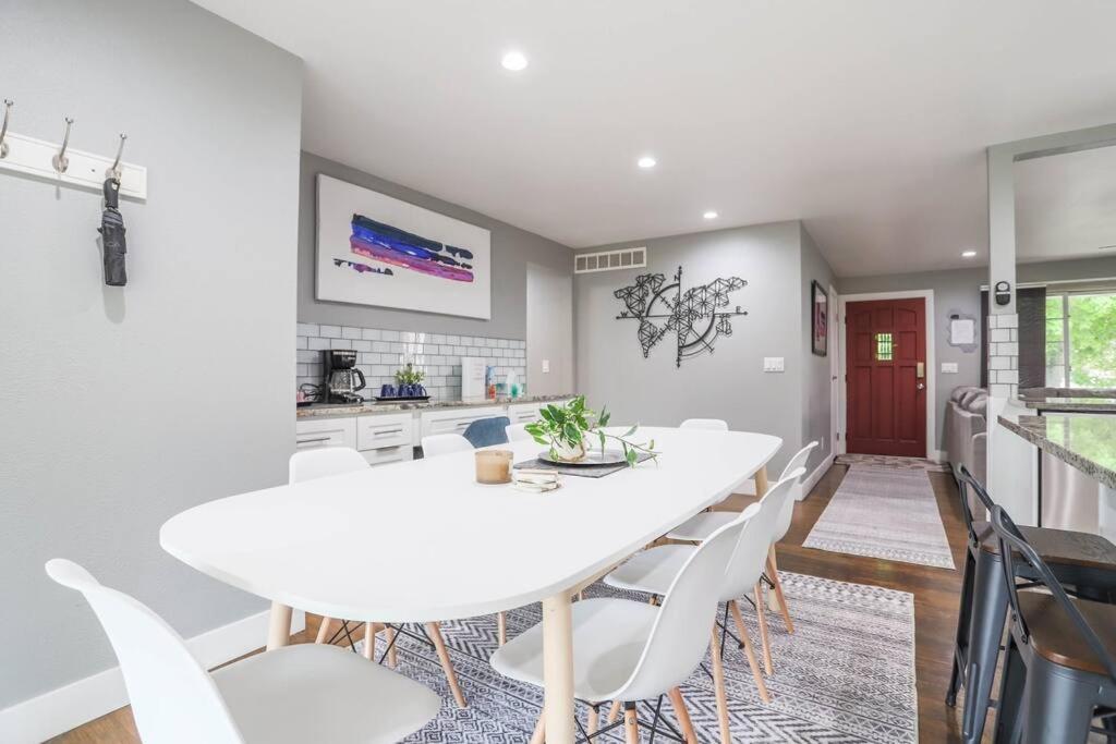 Apartment New Modern W/ Beautiful Finishes! Denver