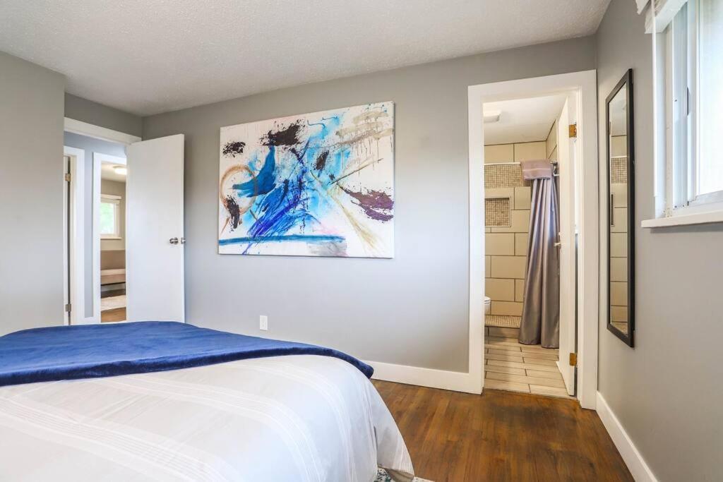 New Modern W/ Beautiful Finishes! Apartment *