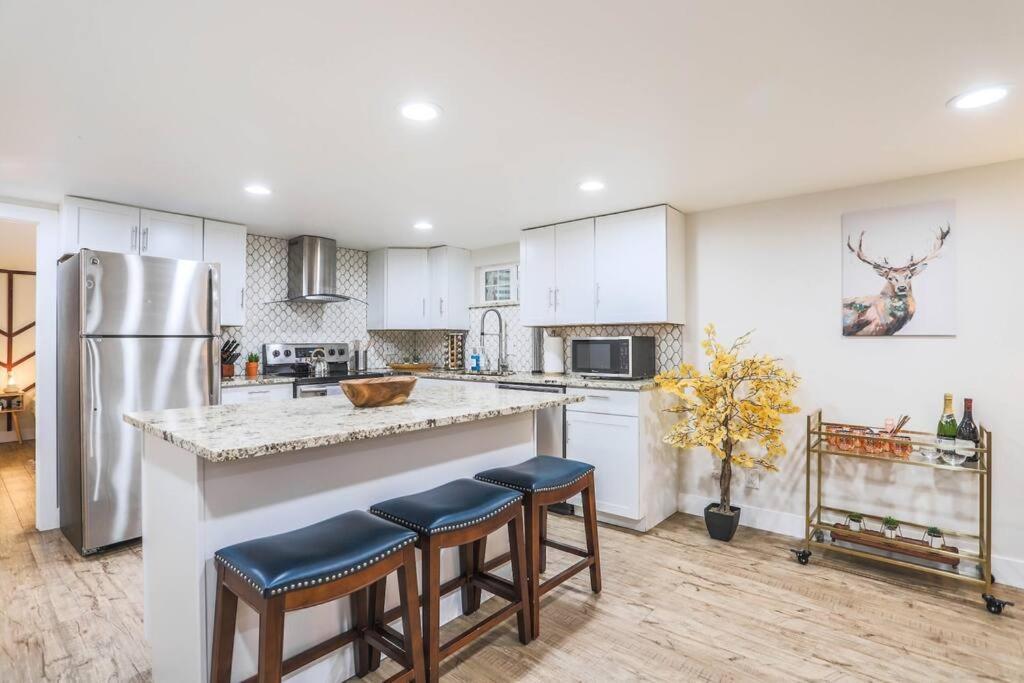 New! Gorgeous Colorado Getaway * Glamping Vibes * Apartment