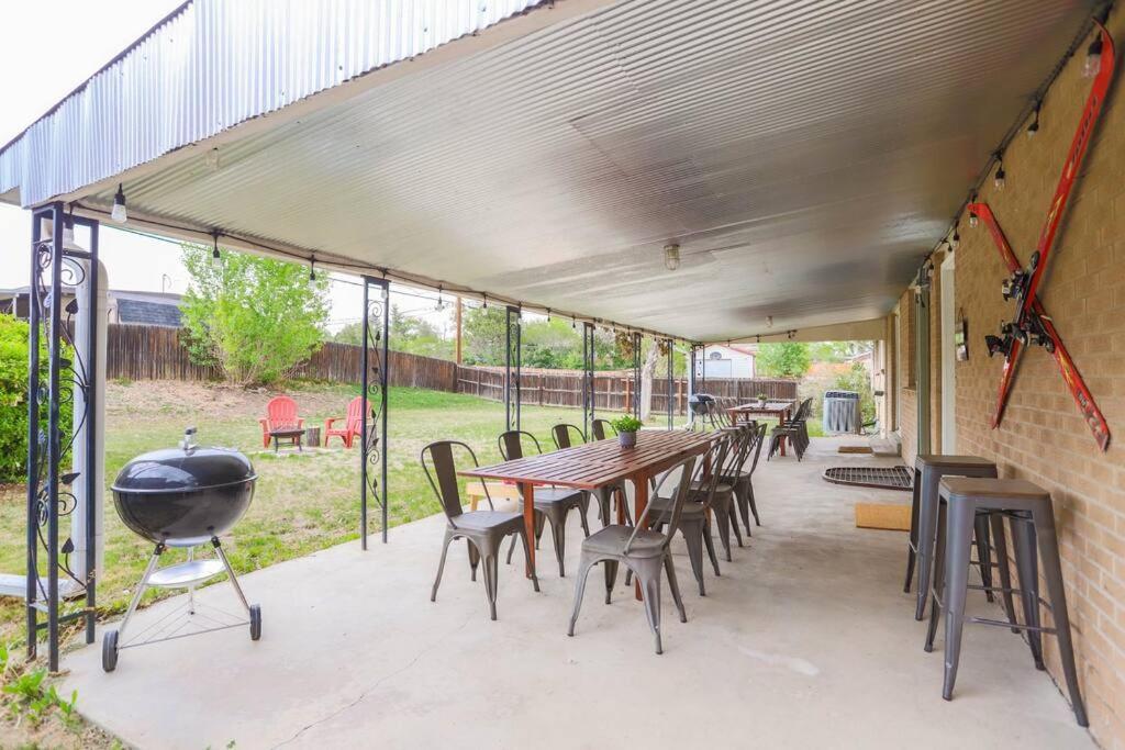 New! Gorgeous Colorado Getaway * Glamping Vibes * Apartment