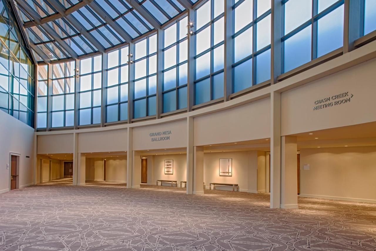 Hyatt Regency Tech Center Hotel 4*