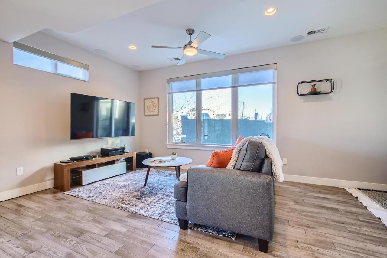 2332 N Clay Street Unit #3 *