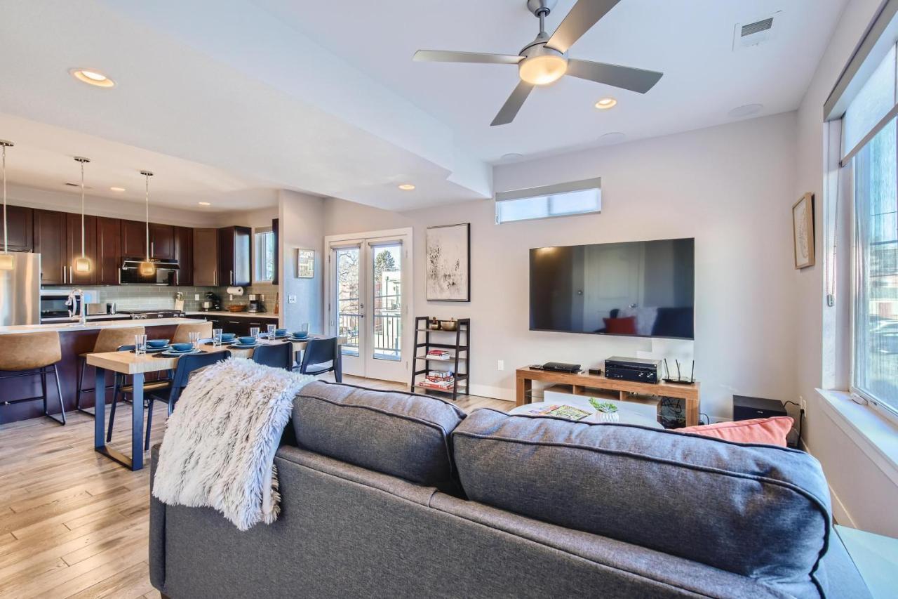 2332 N Clay Street Unit #3 Holiday home