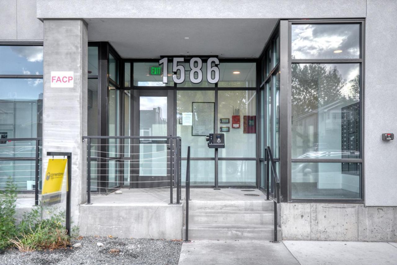 Sloans 1br W Gym Wd Roof Nr Park Den-210 Denver