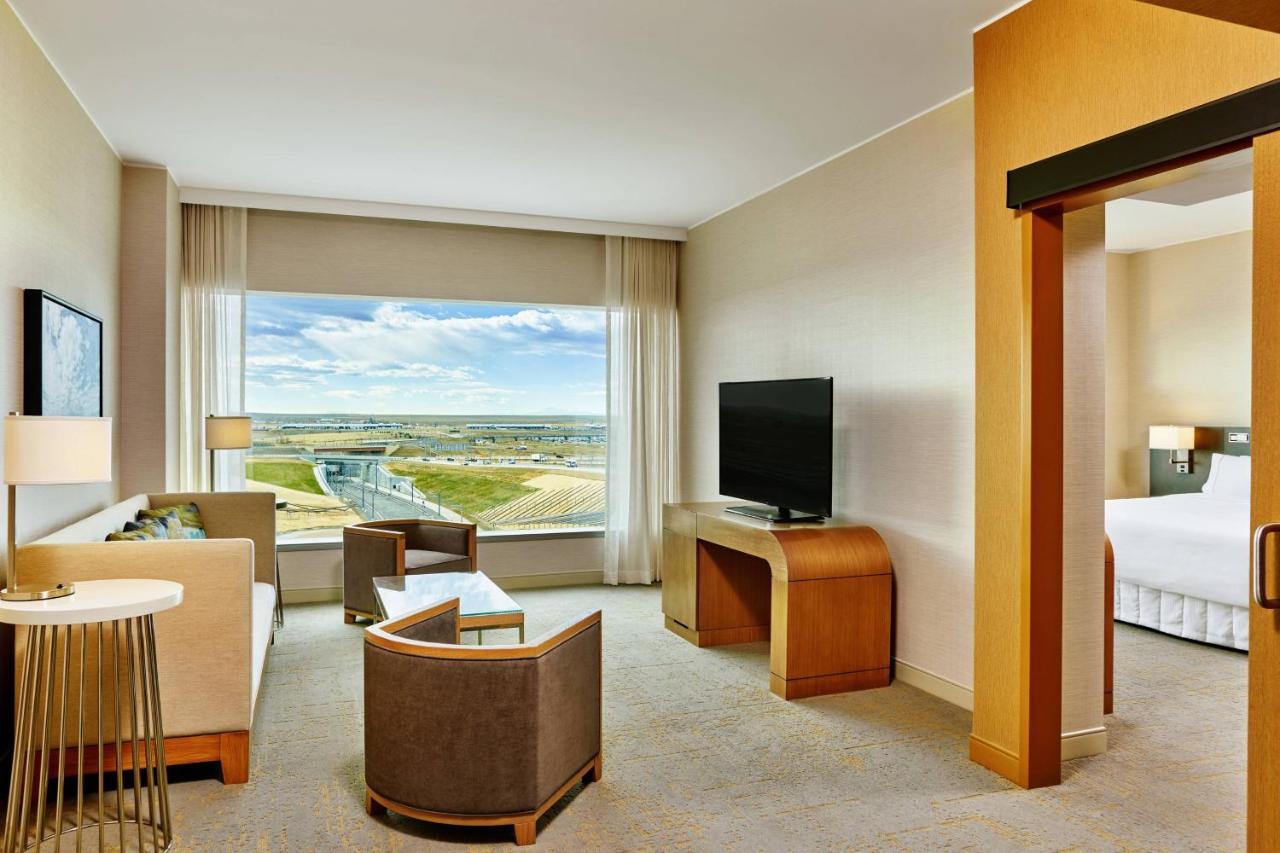 The Westin International Airport Hotel Denver