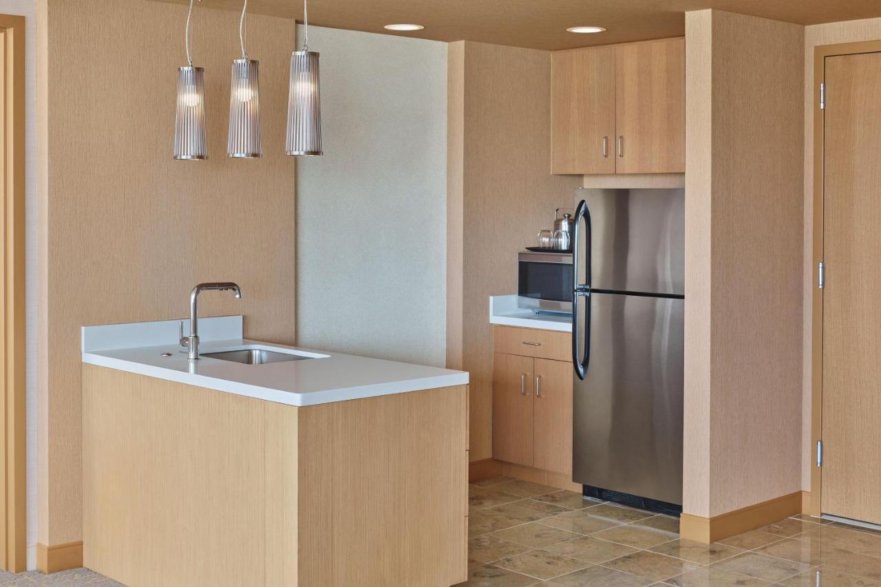 The Westin International Airport 4* Denver
