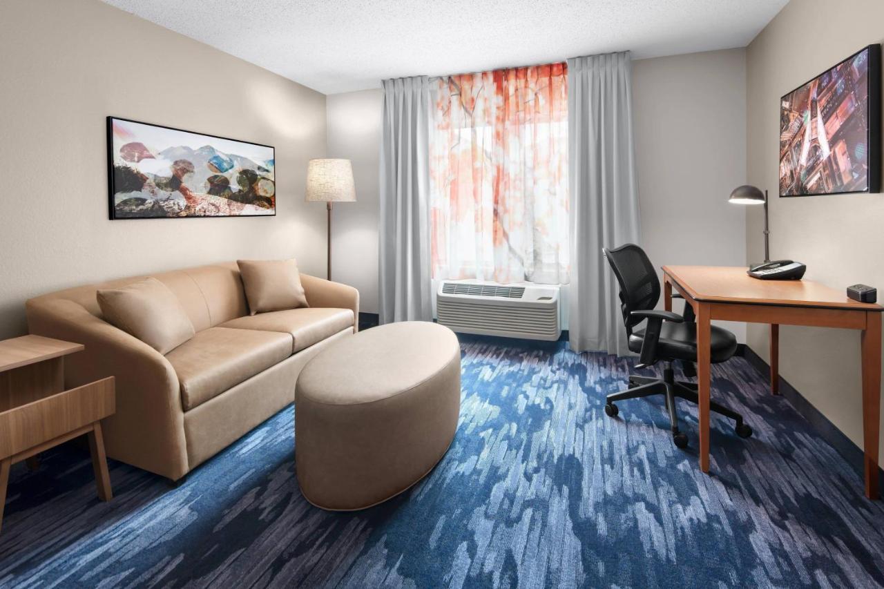 Fairfield & Airport 3*