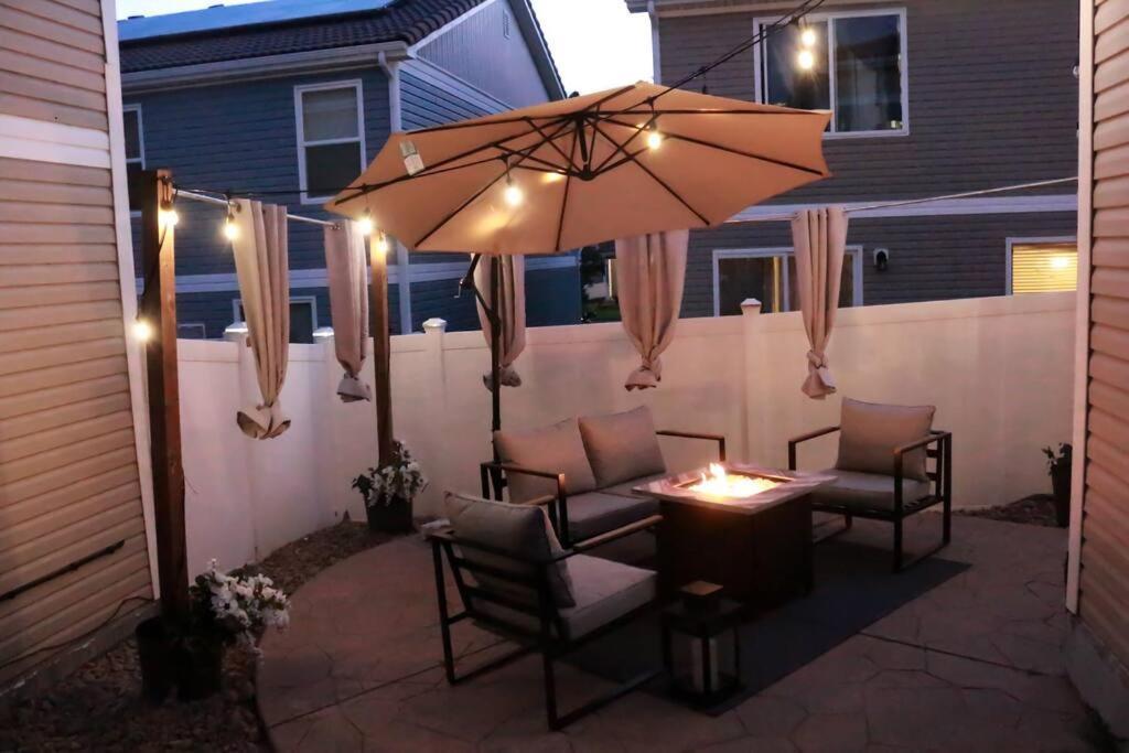 Change Your Altitude In 3br Near Airport W/gameroom Holiday home