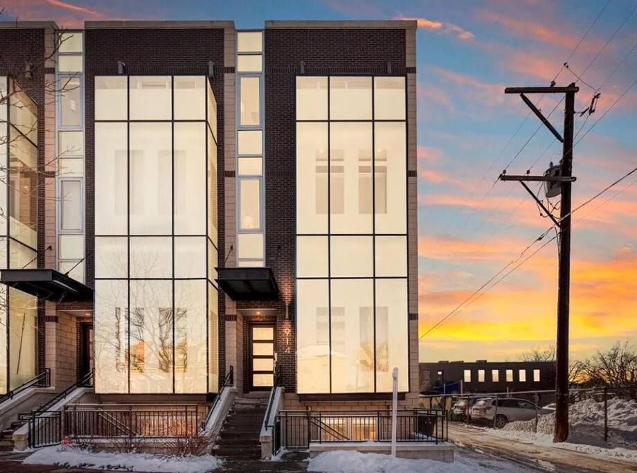 Tokyo In Denver, Speakeasy & Skyline Rooftop In Rino Holiday home *