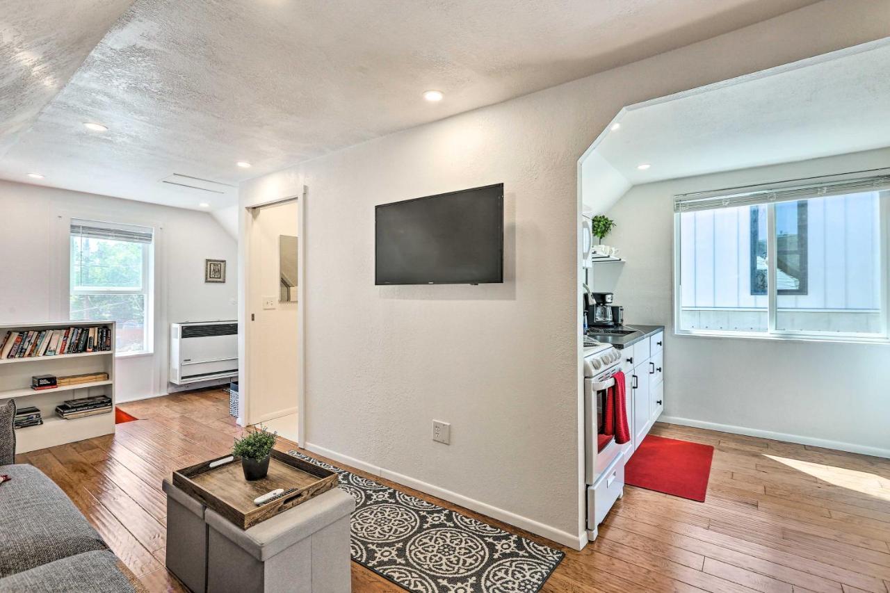 Apartment Chic About 2 Mi To Downtown! *