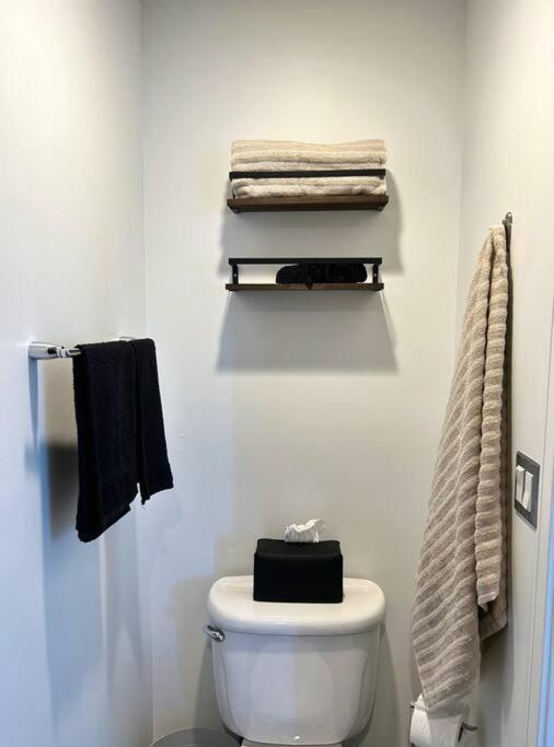 Tokyo In Denver, Speakeasy & Skyline Rooftop In Rino Holiday home