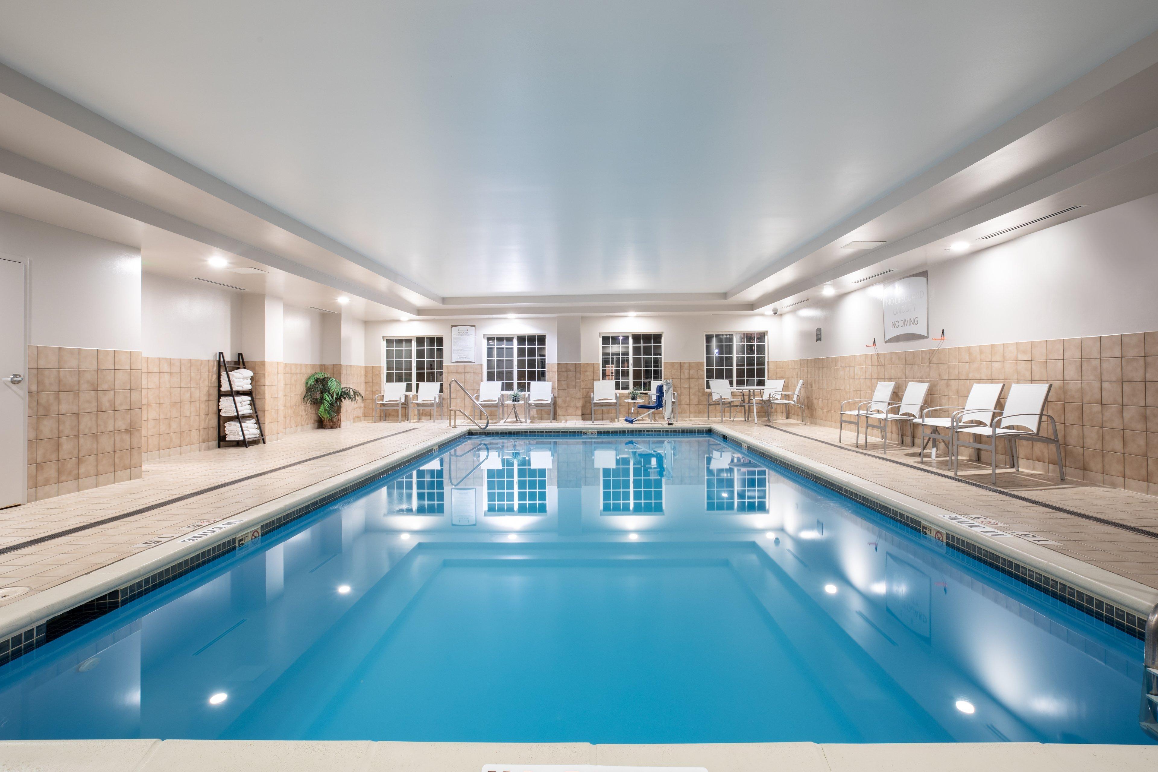 Staybridge International Airport By Ihg Hotel Denver