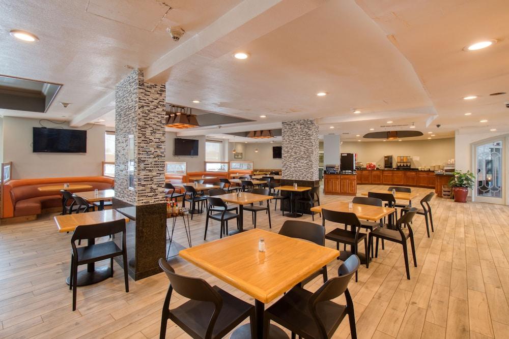 Clarion Hotel Denver
