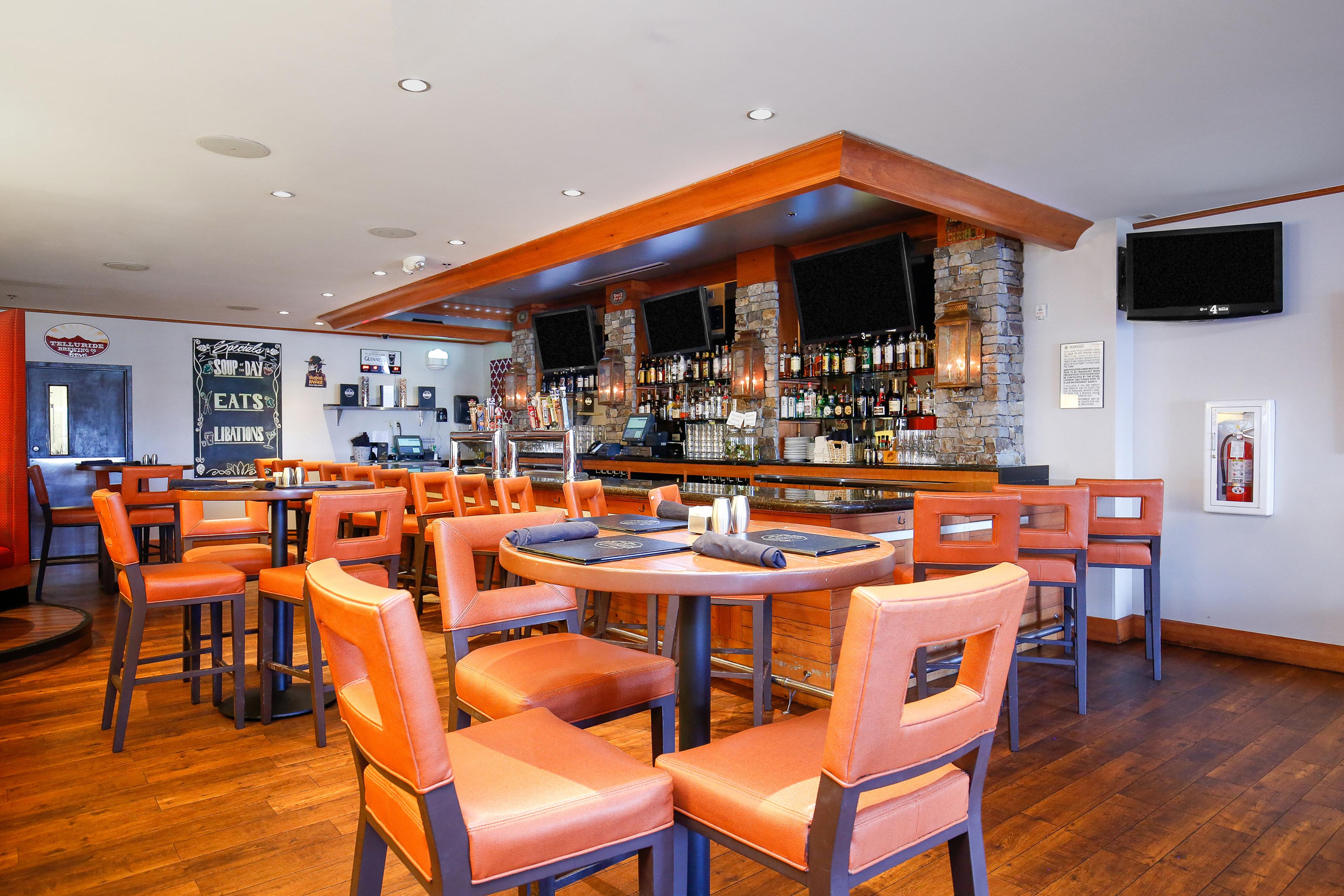 Doubletree By Hilton International Airport, Co Hotel