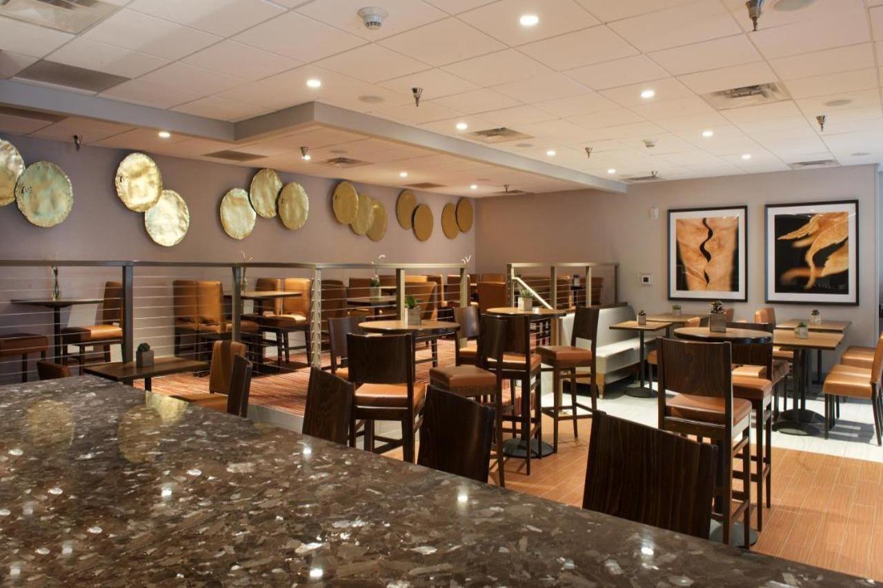 Hotel Embassy By Hilton Tech Center North Denver